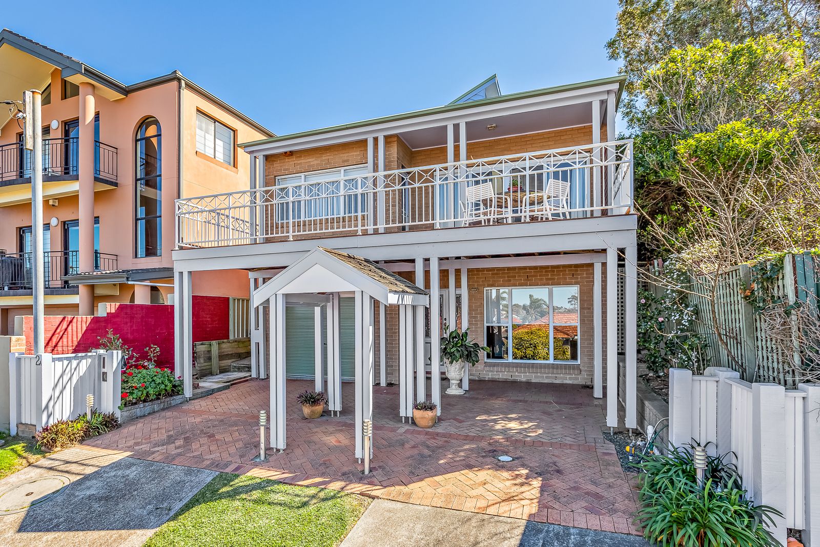 2 Edward Street