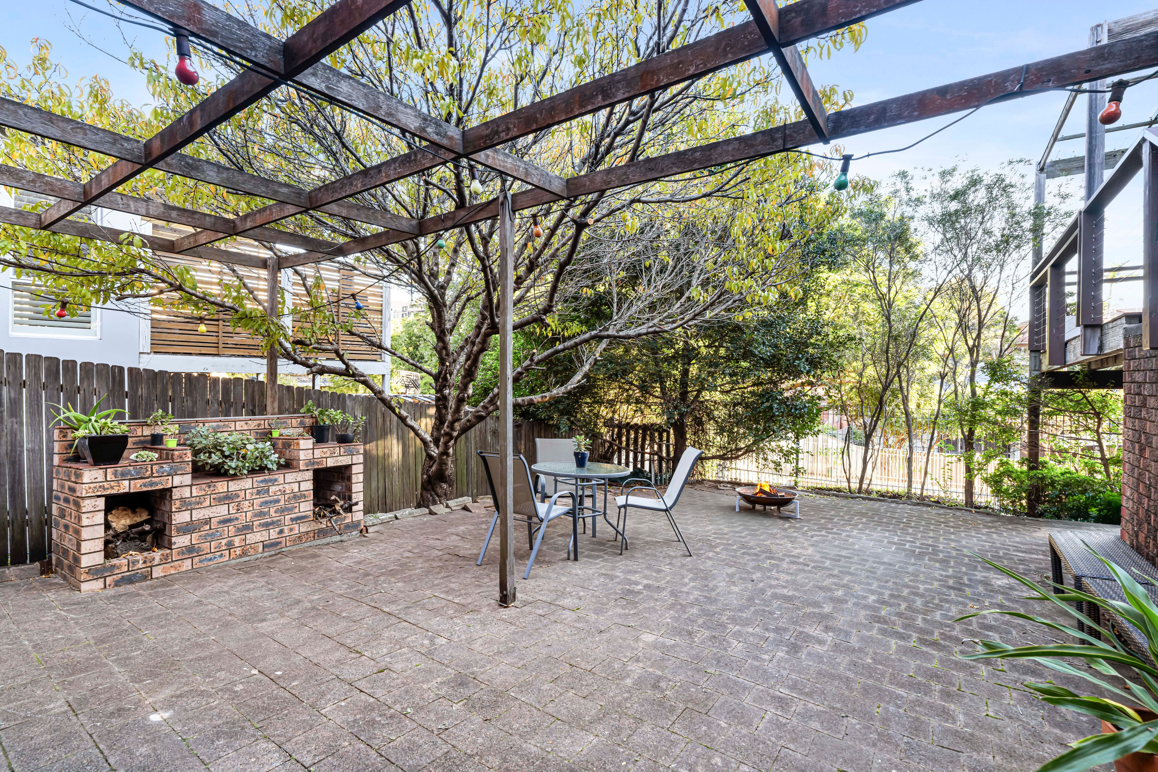 27 Eagle Street — photo 14 of 18