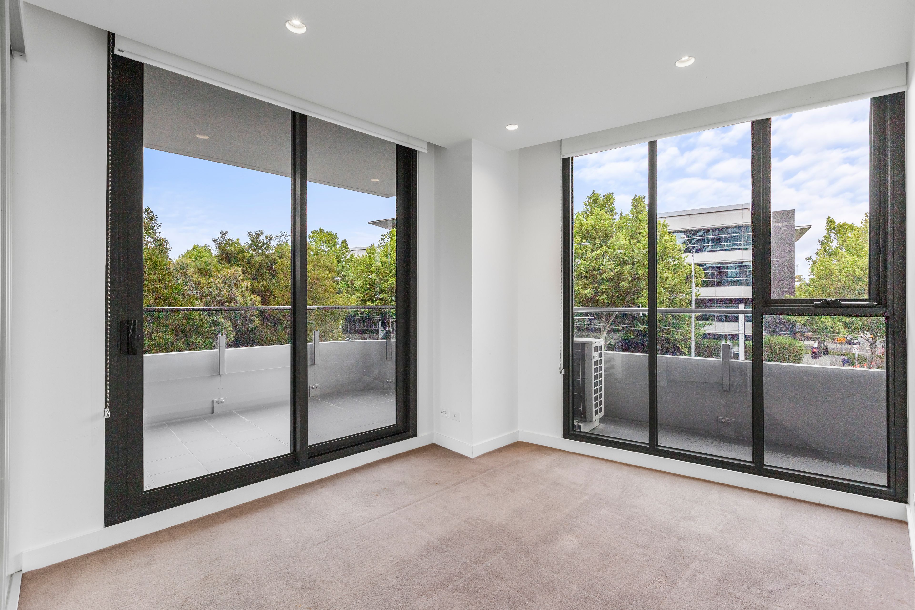 205/1 Acacia Place — photo 8 of 14