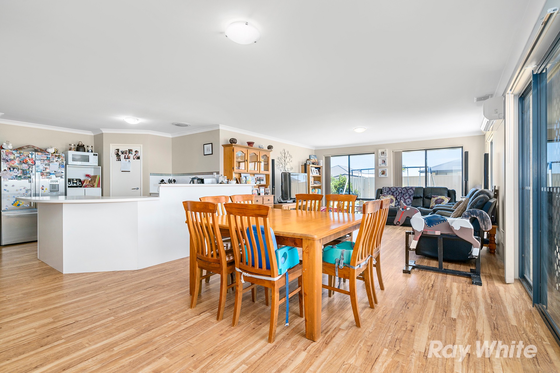 11 Mandalay Loop, Wandina, WA 6530