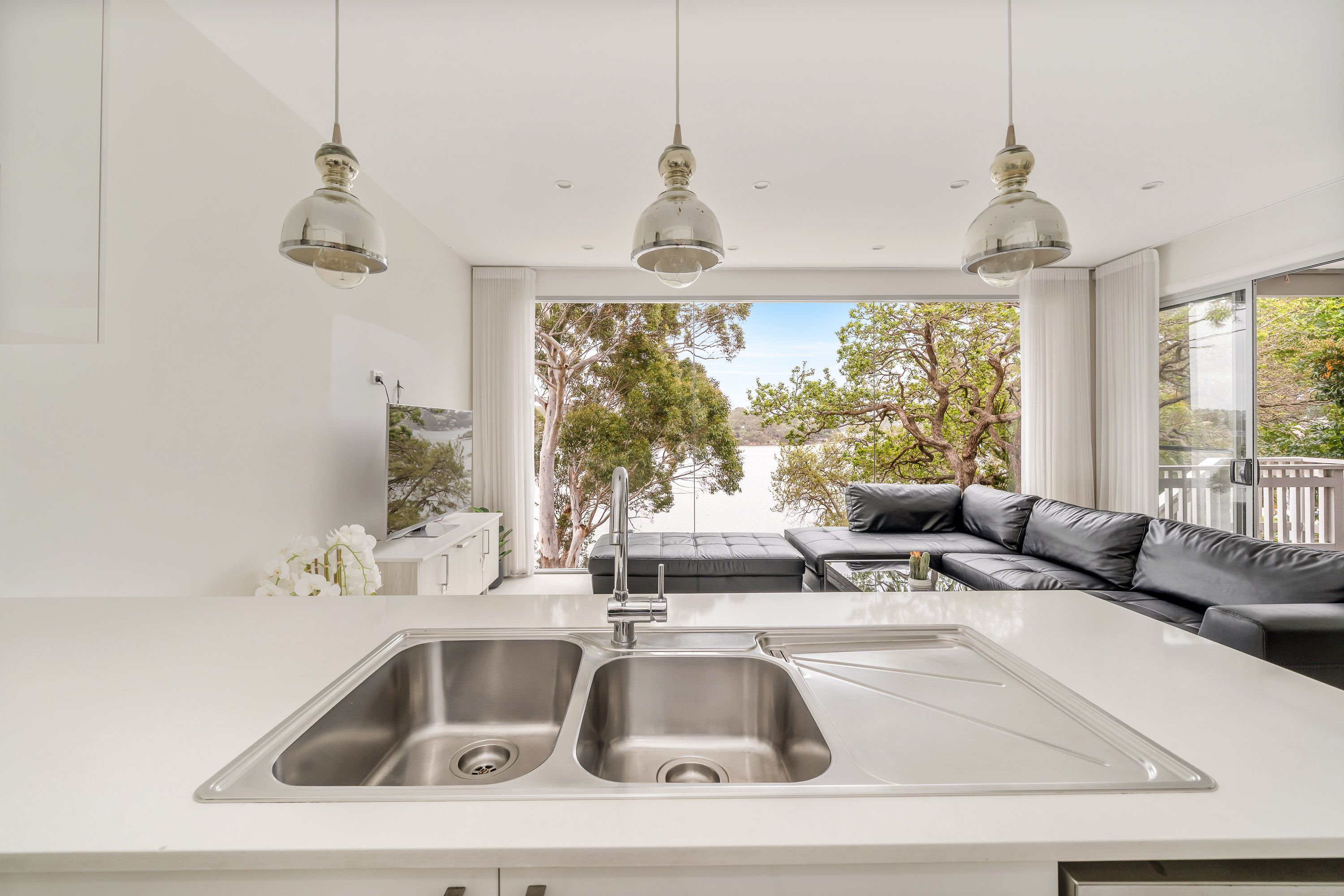 31 Kangaroo Point Road — photo 8 of 30