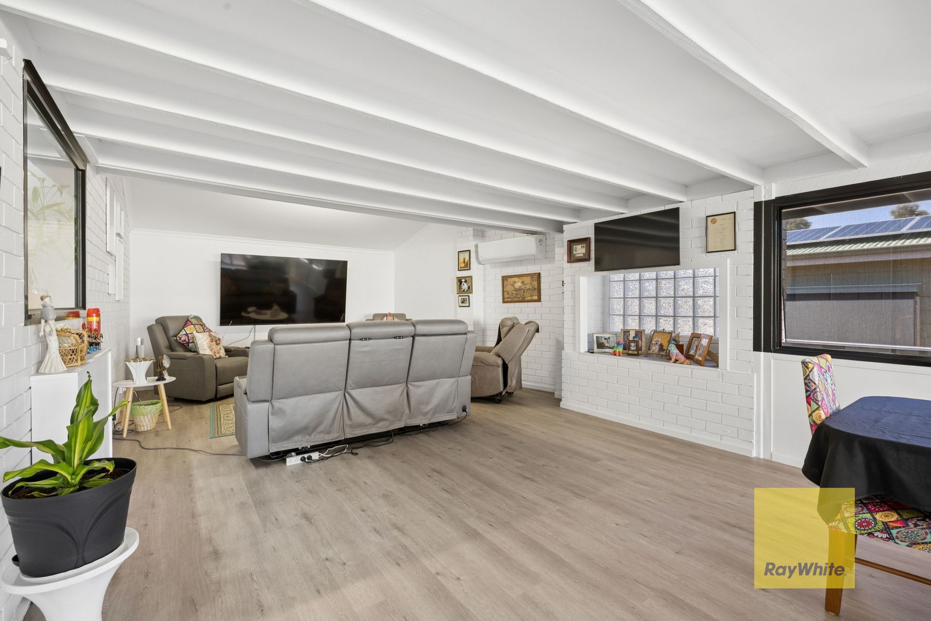 8 Flora Terrace — photo 16 of 30