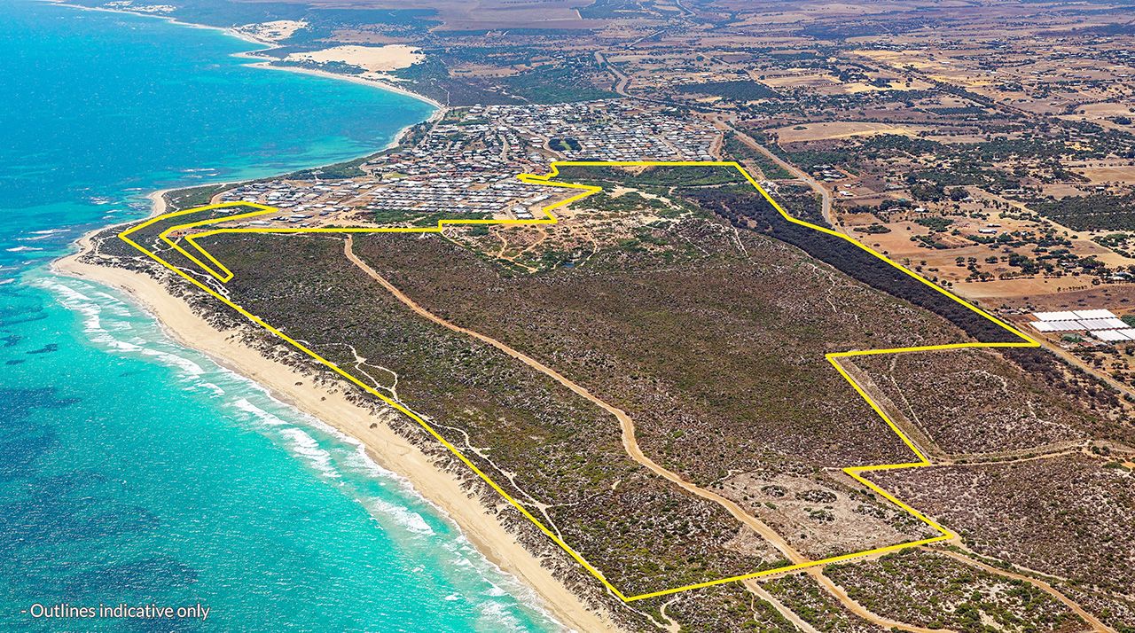 7, 8 & 45 Glenfield Beach Drive & 927 Chapman Road, GLENFIELD, WA 6532