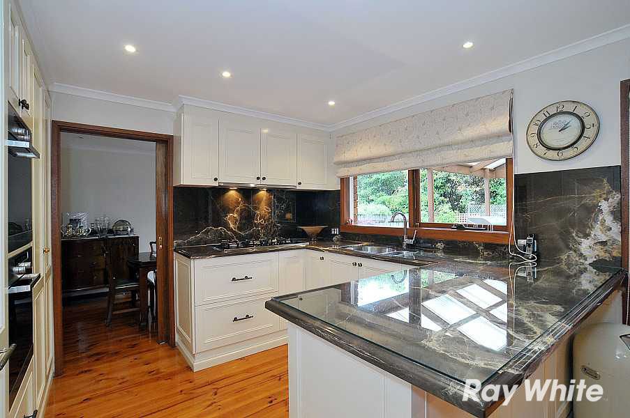 14 Newcombe Court, Wantirna South, VIC 3152