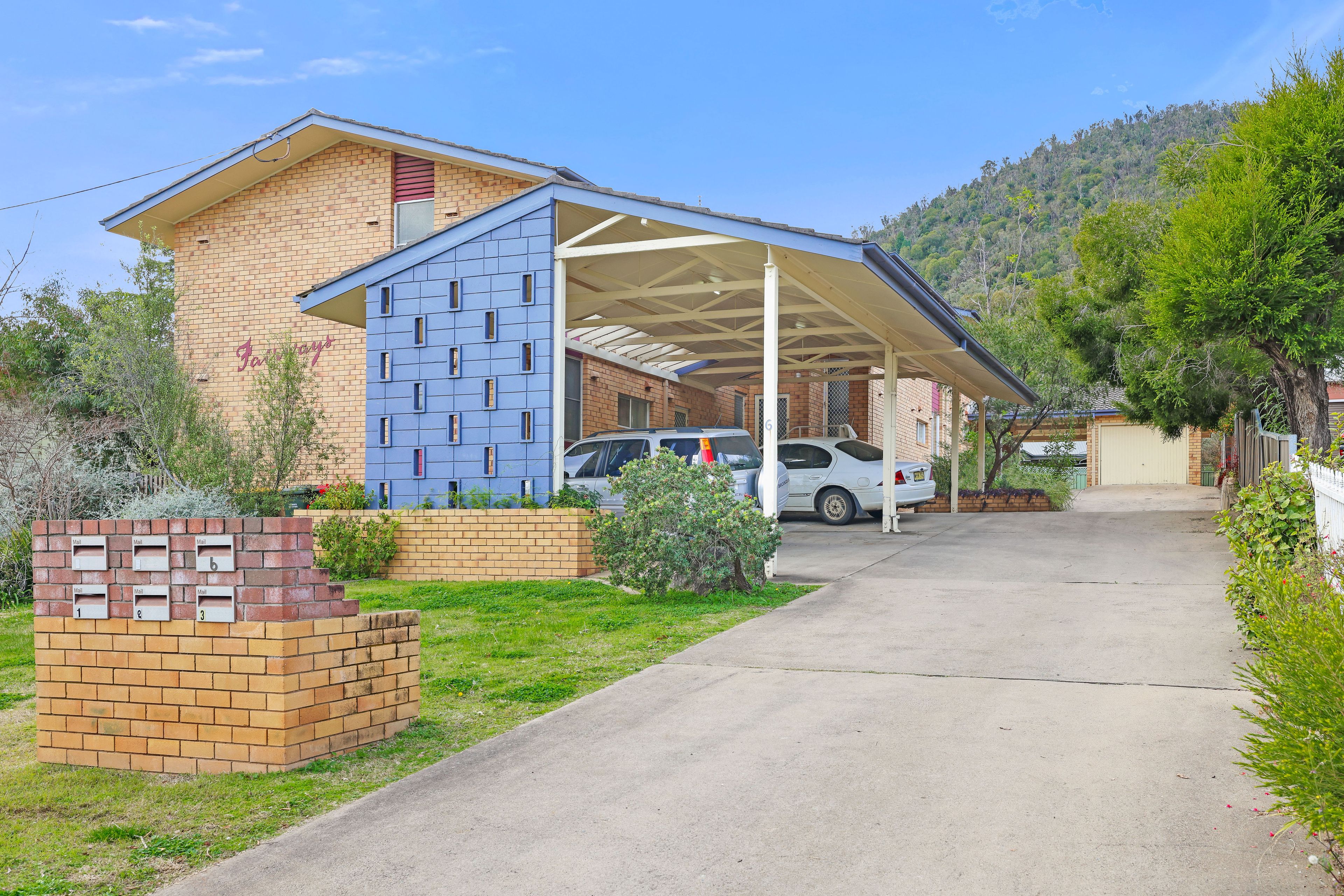 6 Golf Street, Tamworth NSW 2340