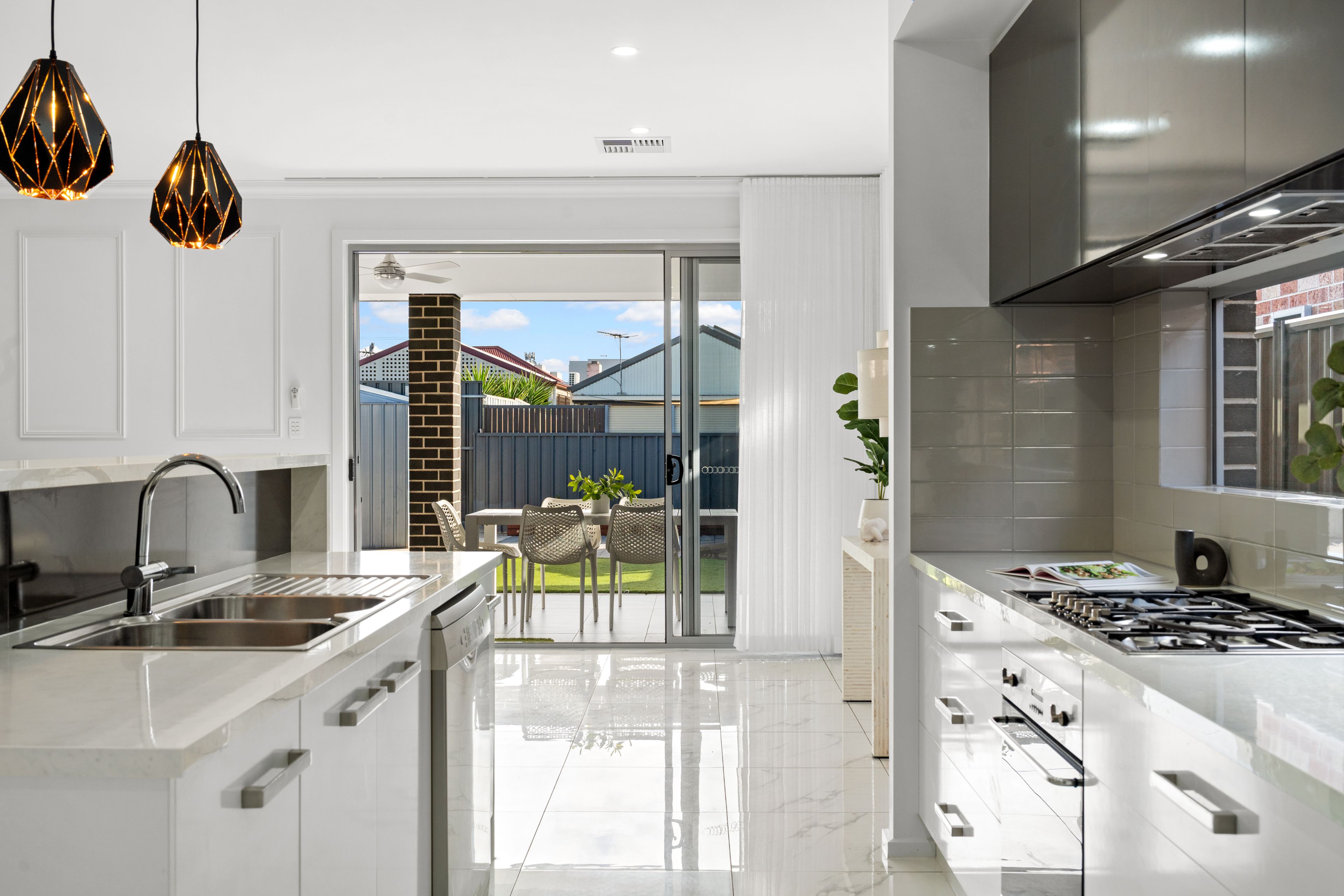 8 Malcolm Street — photo 6 of 21