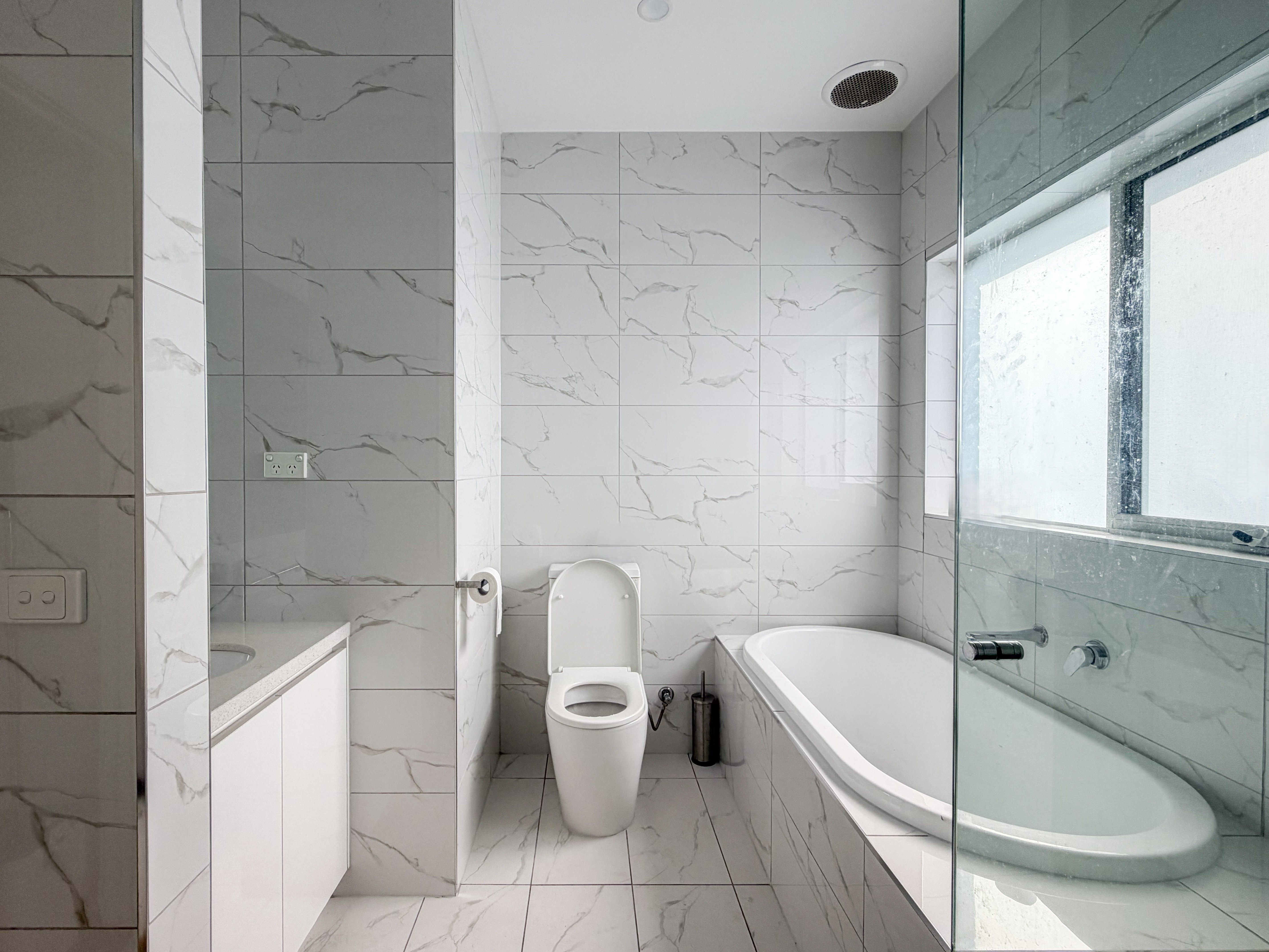 2/104 Daley Street — photo 10 of 16