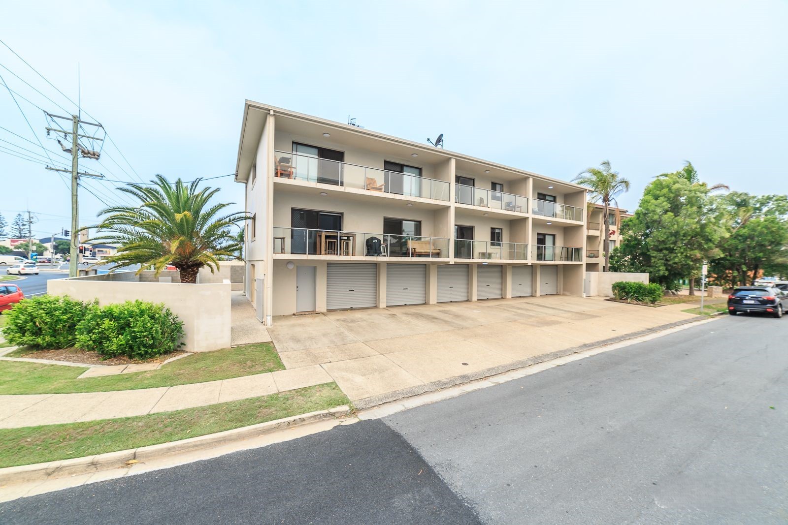 5/6 Tallebudgera Drive, Palm Beach, QLD 4221