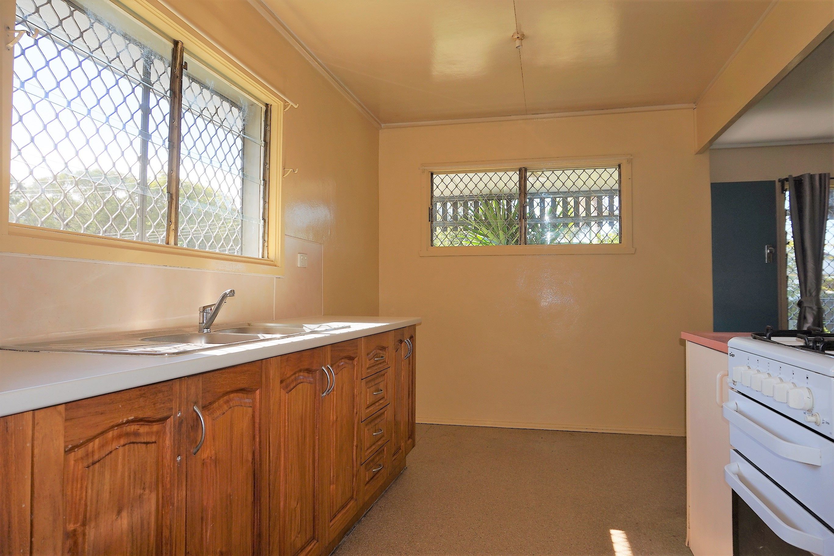 4 Toolooma Street, Logan Central, QLD 4114