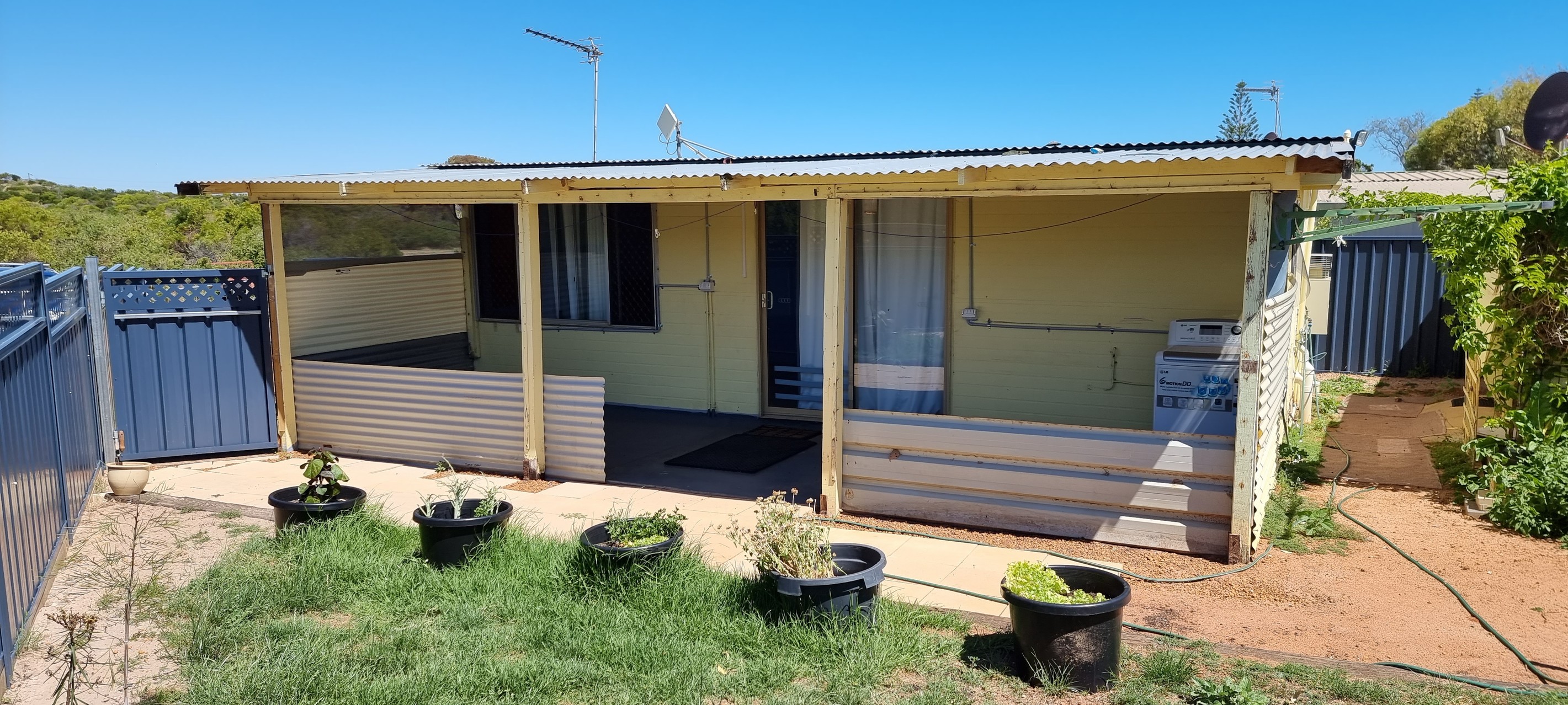 8/4 Hull Street, Cape Burney, WA 6532