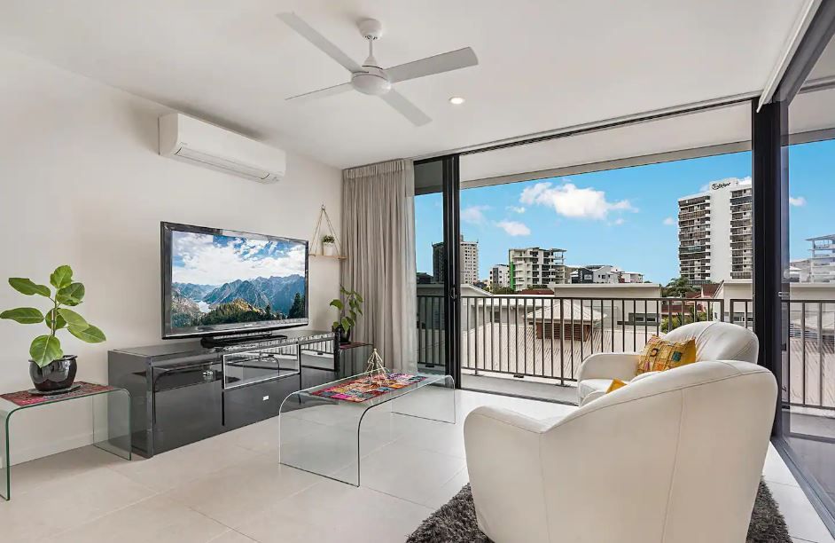 202/25 Baden Powell Street, Maroochydore, QLD 4558