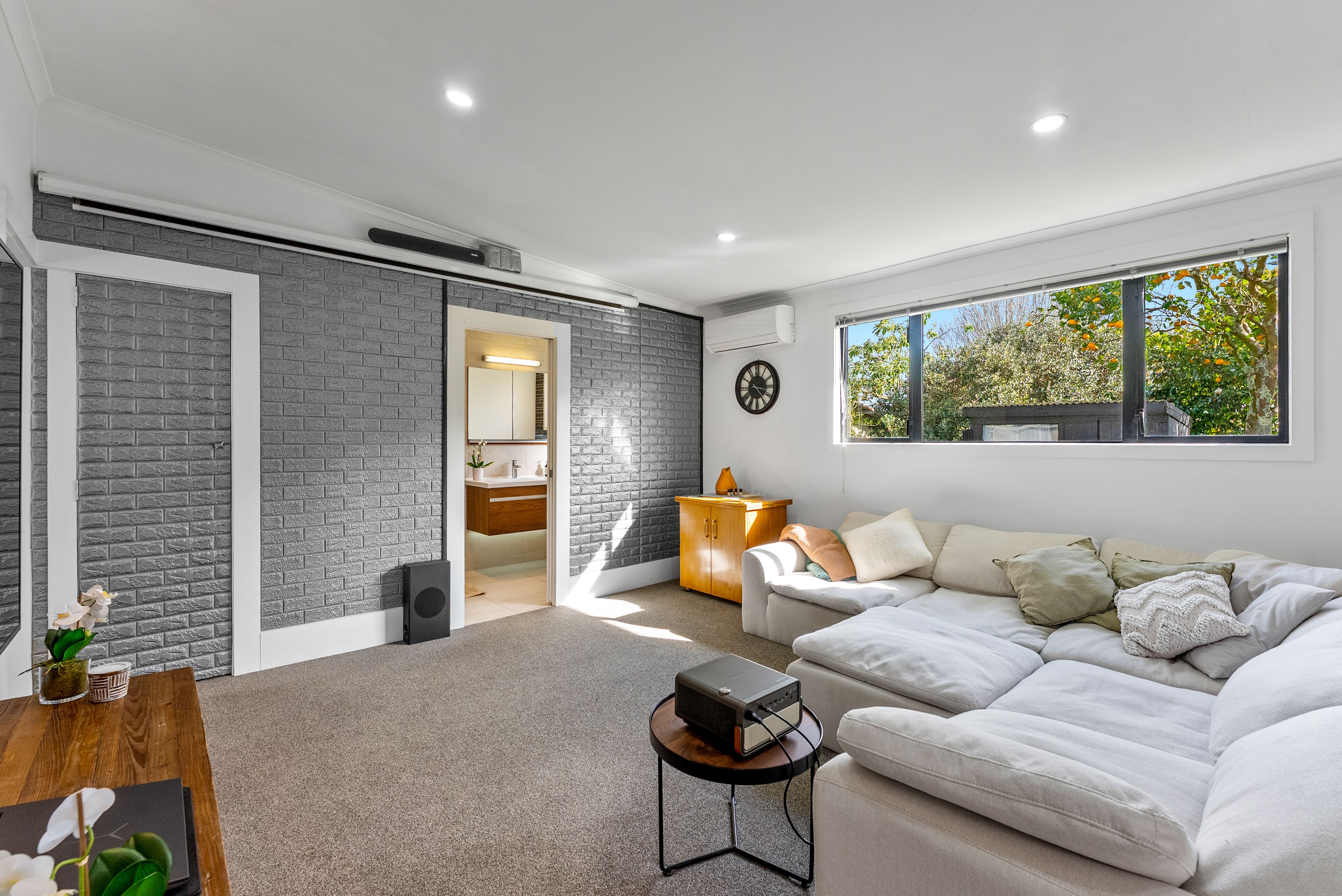 39 Sherwood Avenue, Te Atatu South, Waitakere City