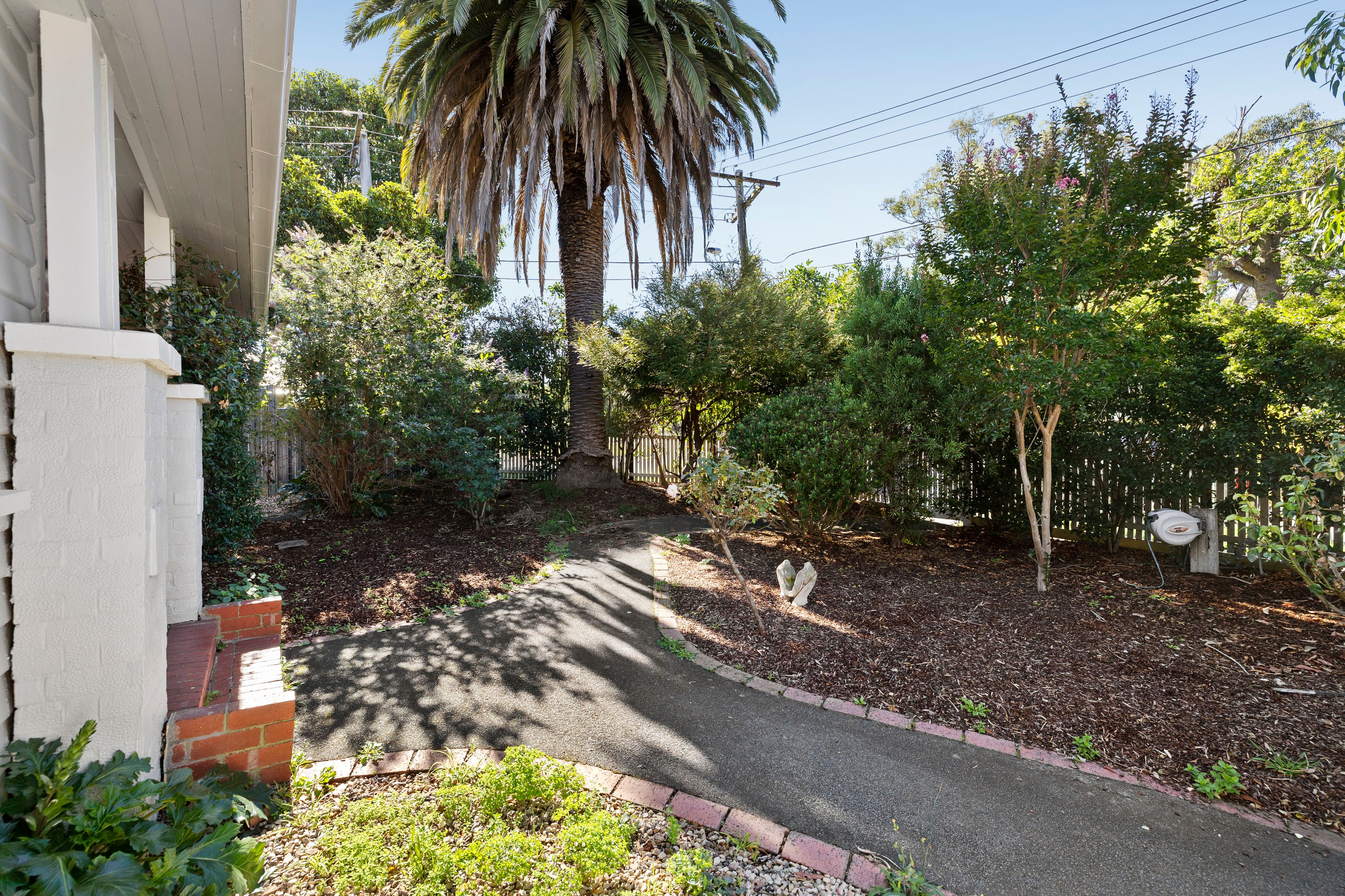 81 Mount Dandenong Road, Ringwood East, VIC 3135