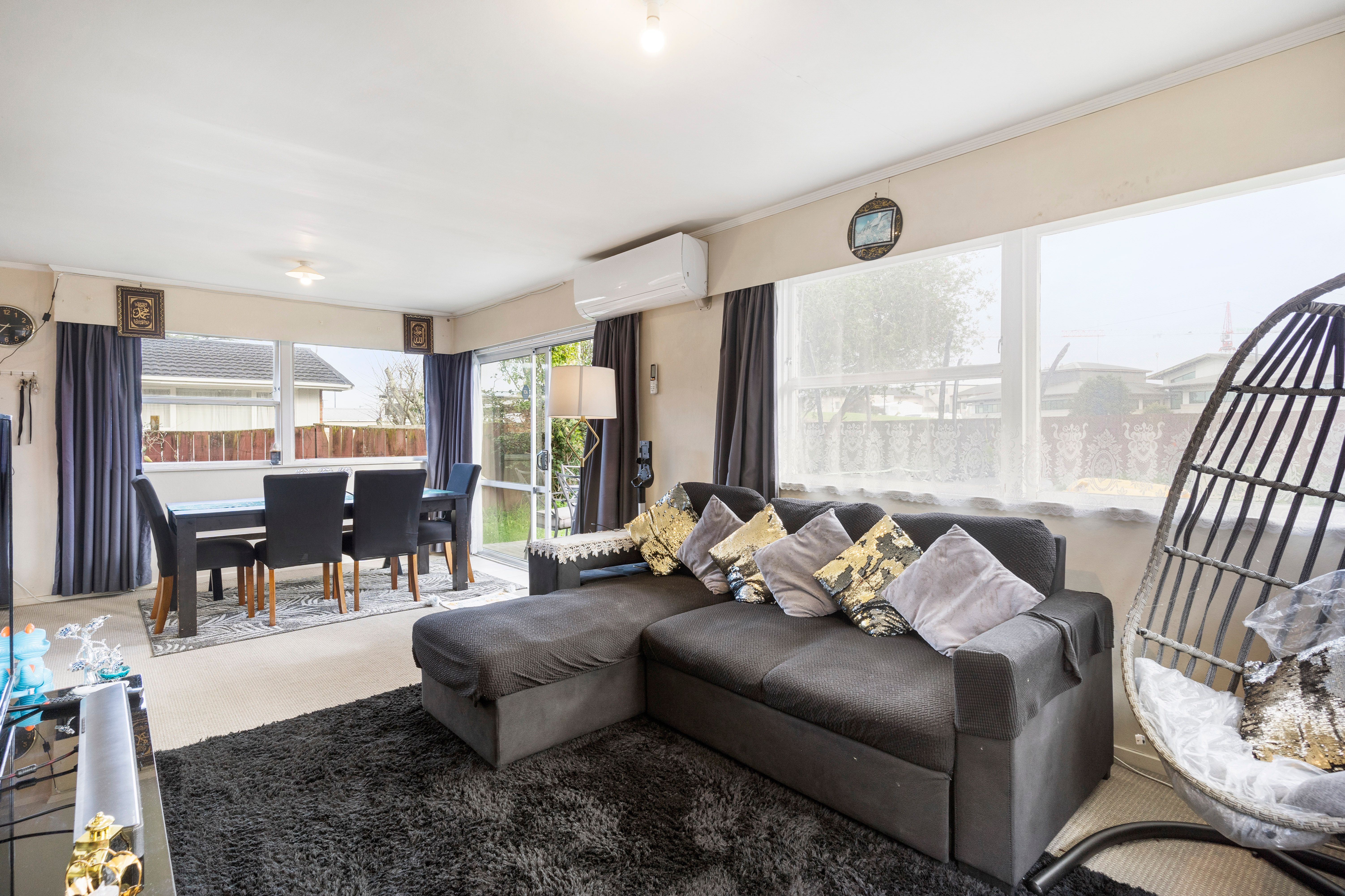 2/7A Browns Road, Manurewa, Manukau City