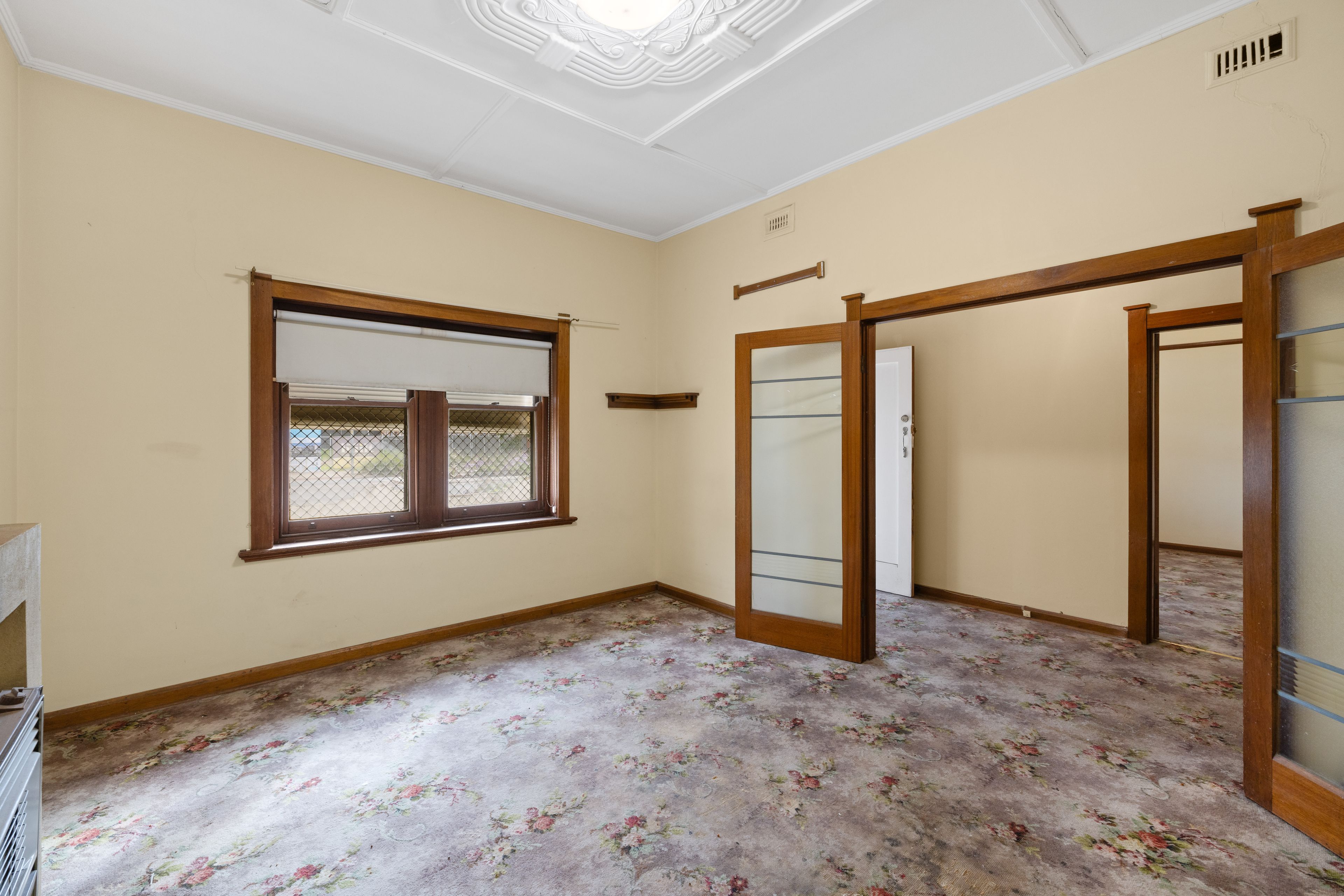 153 Churchill Road — photo 4 of 25