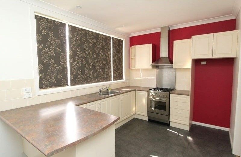 19 Browley Street, Moss Vale, NSW 2577