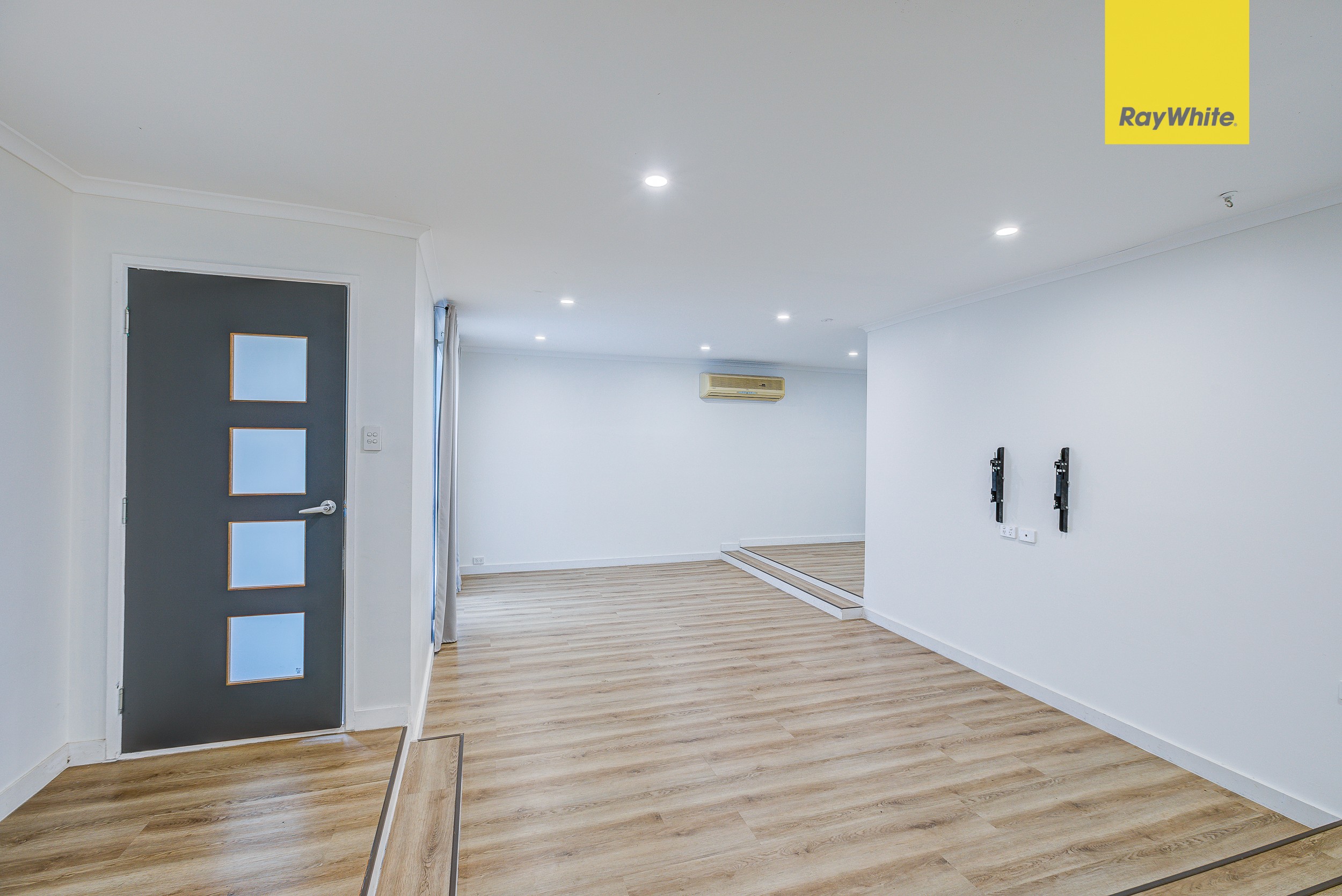 19 Box Street, Browns Plains, QLD 4118