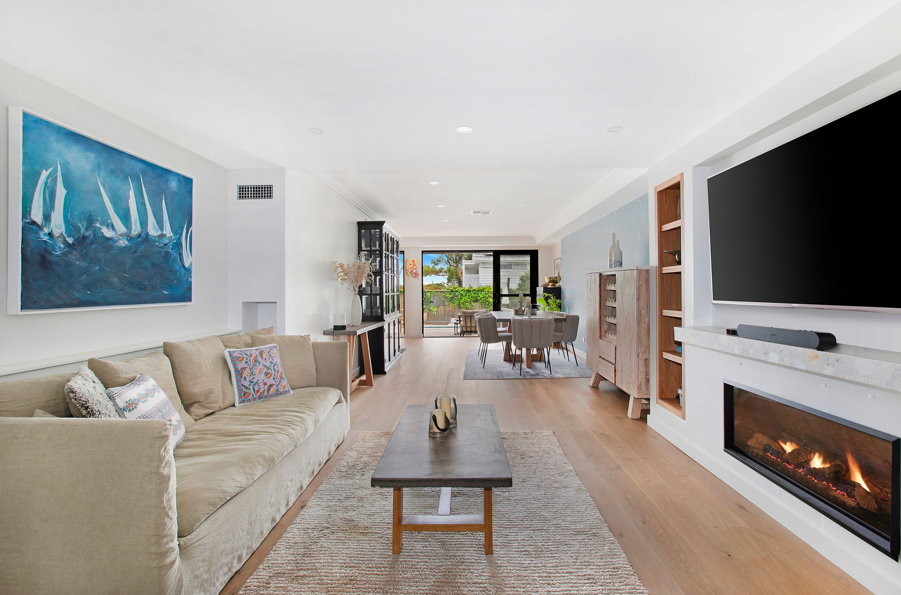 231 Rainbow Street — photo 4 of 12