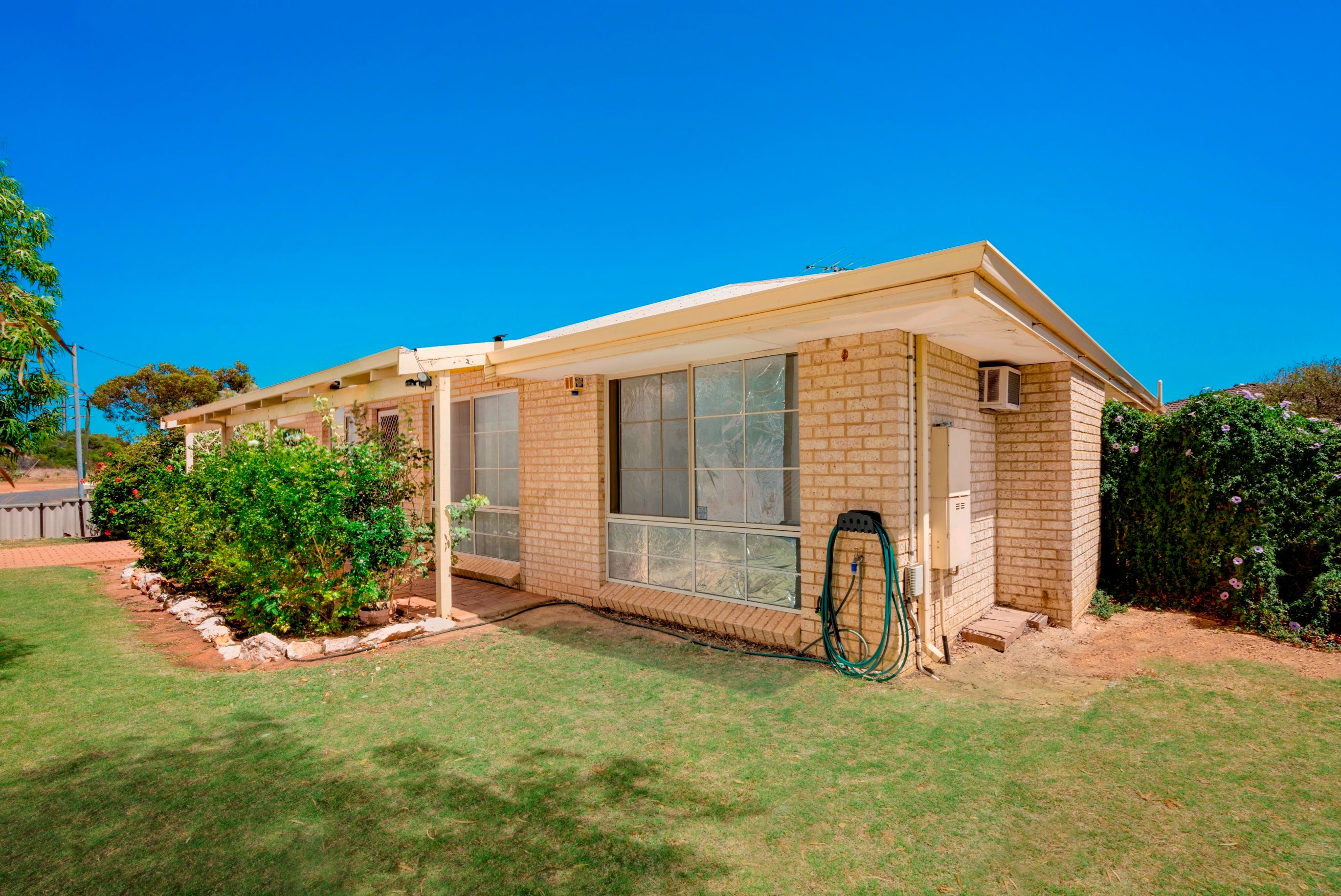 14 Nerrel Street, Waggrakine, WA 6530