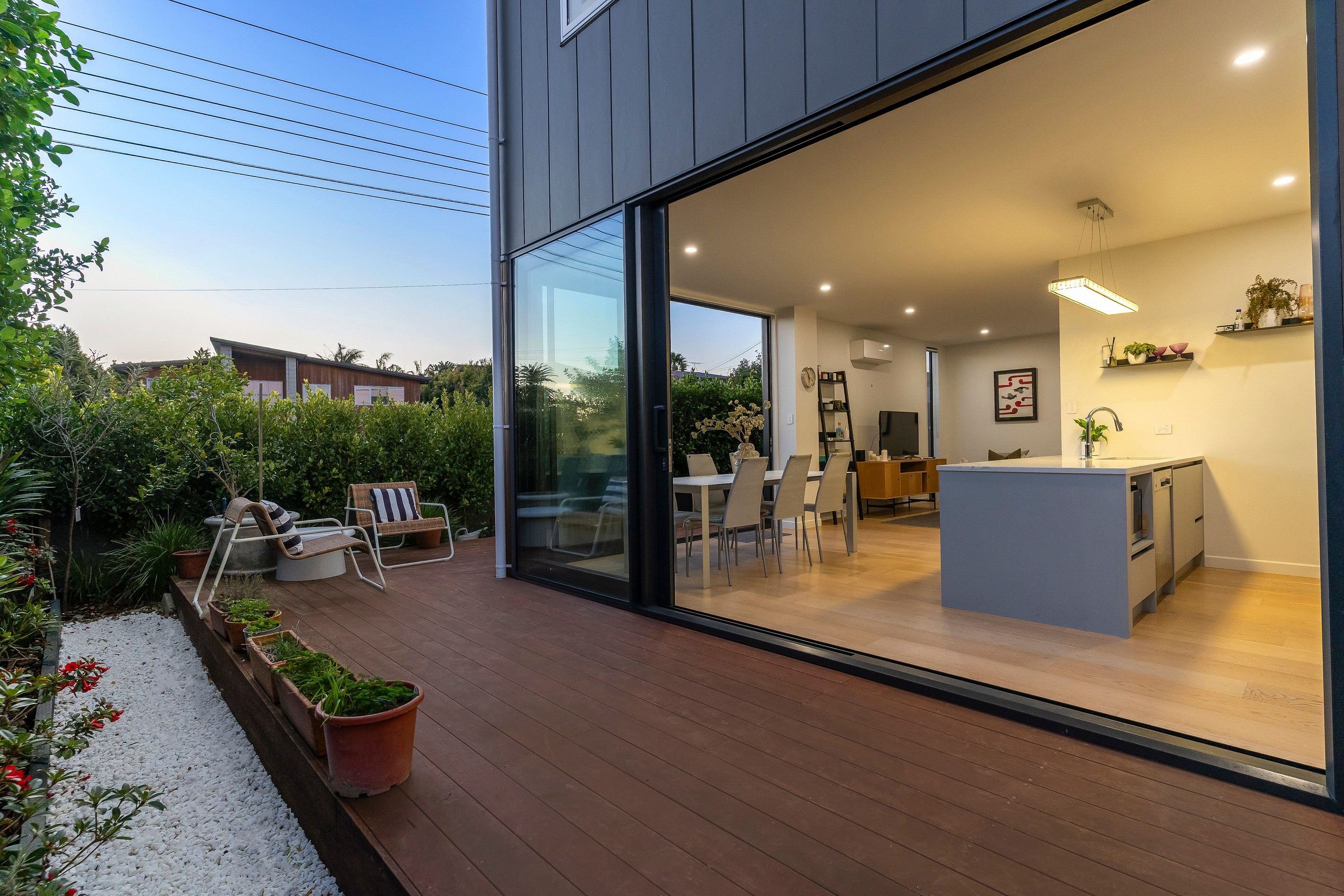 361A Beach Road, Campbells Bay, North Shore City