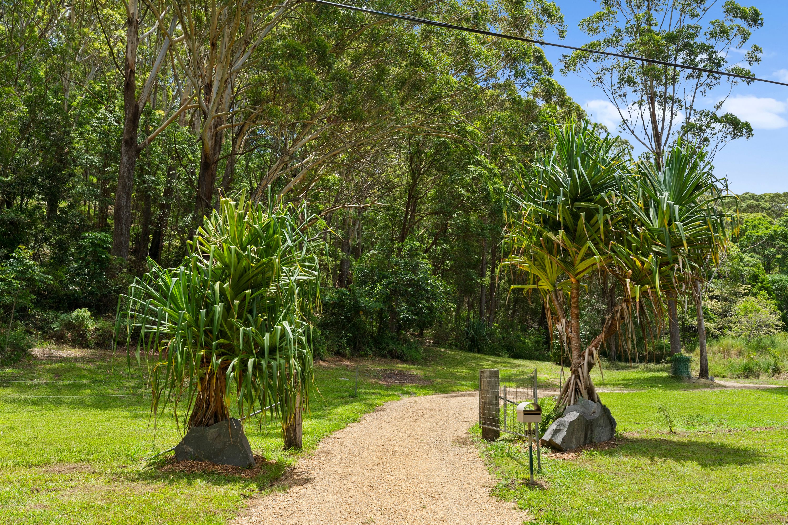 144 Round Mountain Road, Round Mountain, NSW 2484