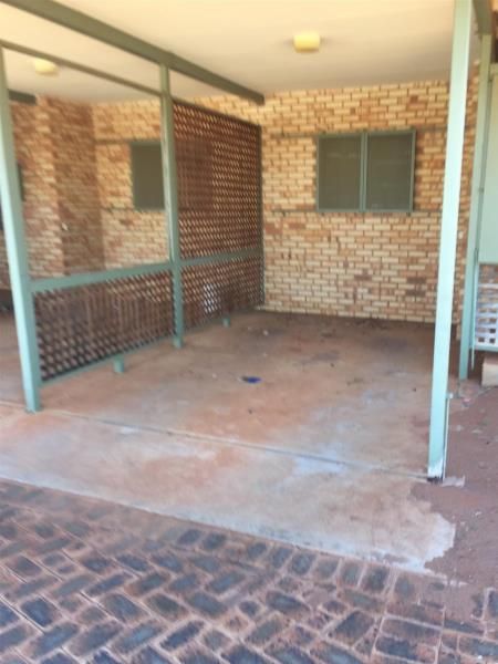 2/8 Thompson Place, Pegs Creek, WA 6714