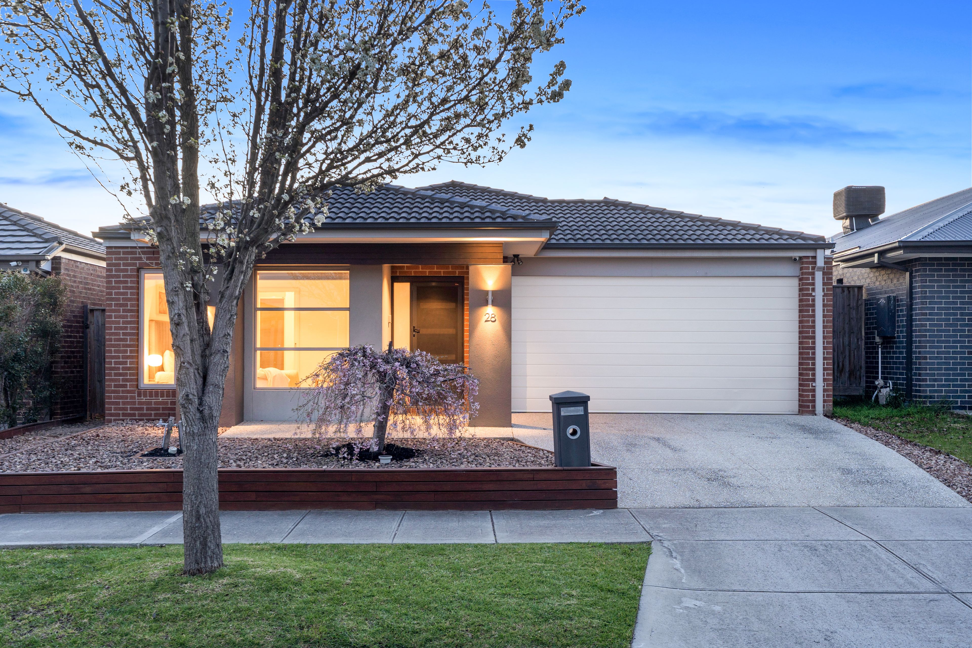 28 Reveille Way — photo from Ray White Craigieburn
