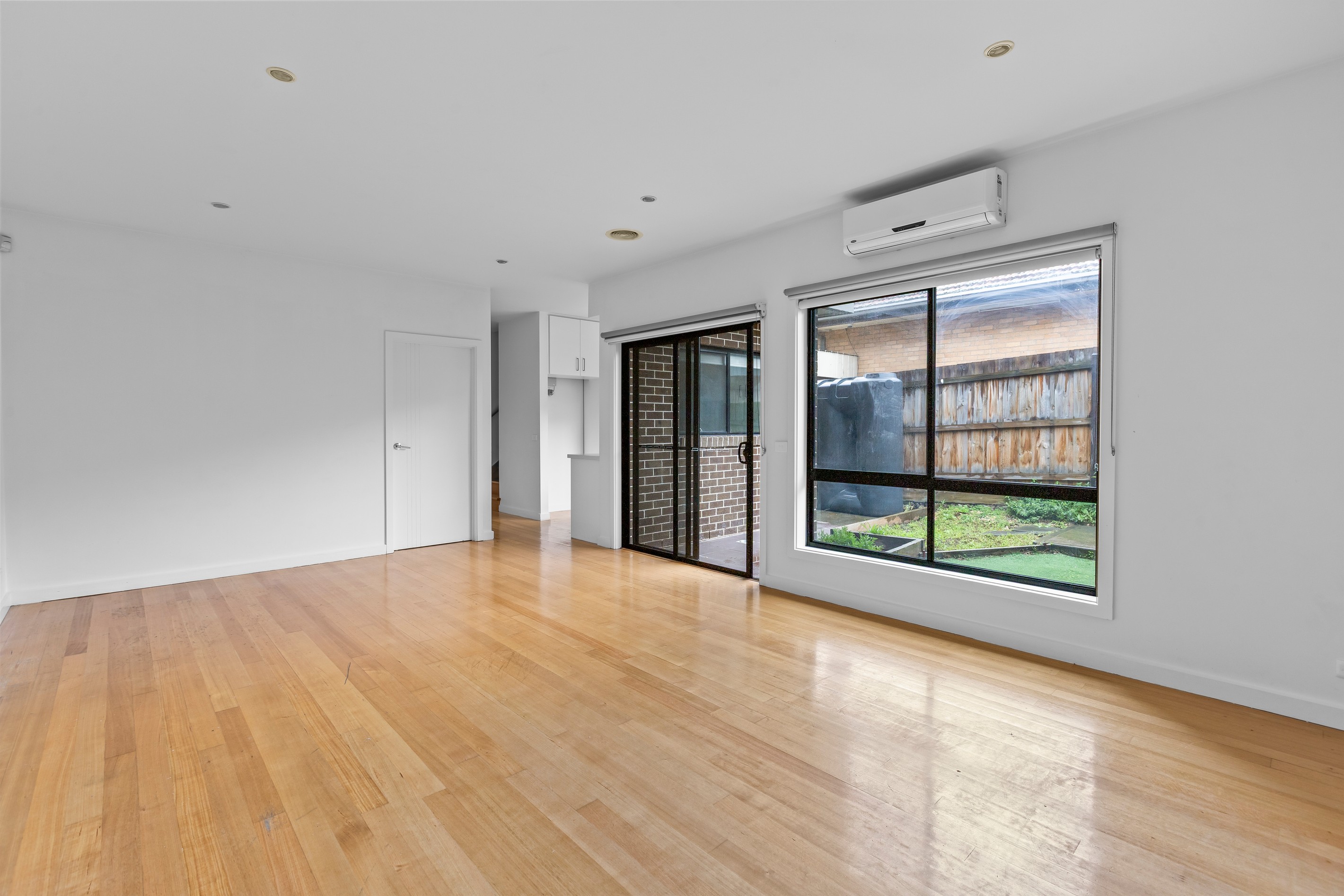 1/18 Josephine Street, Oak Park, VIC 3046