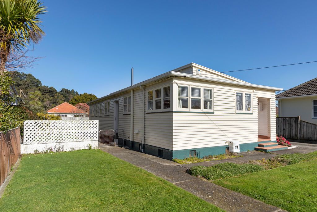 183 Whites Line East, Waiwhetu, Lower Hutt City