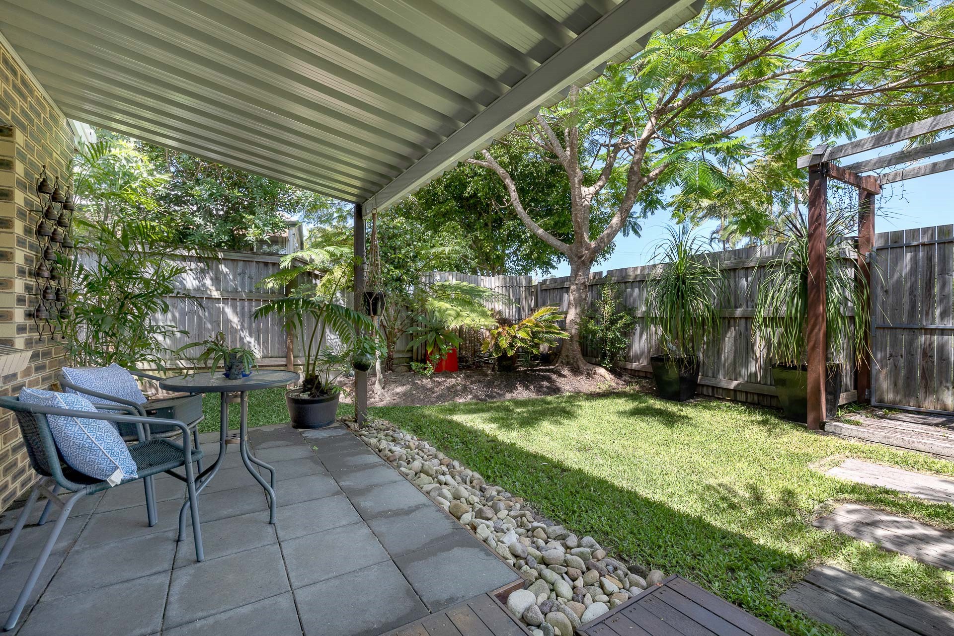 10 Oakland Avenue, Redland Bay, QLD 4165