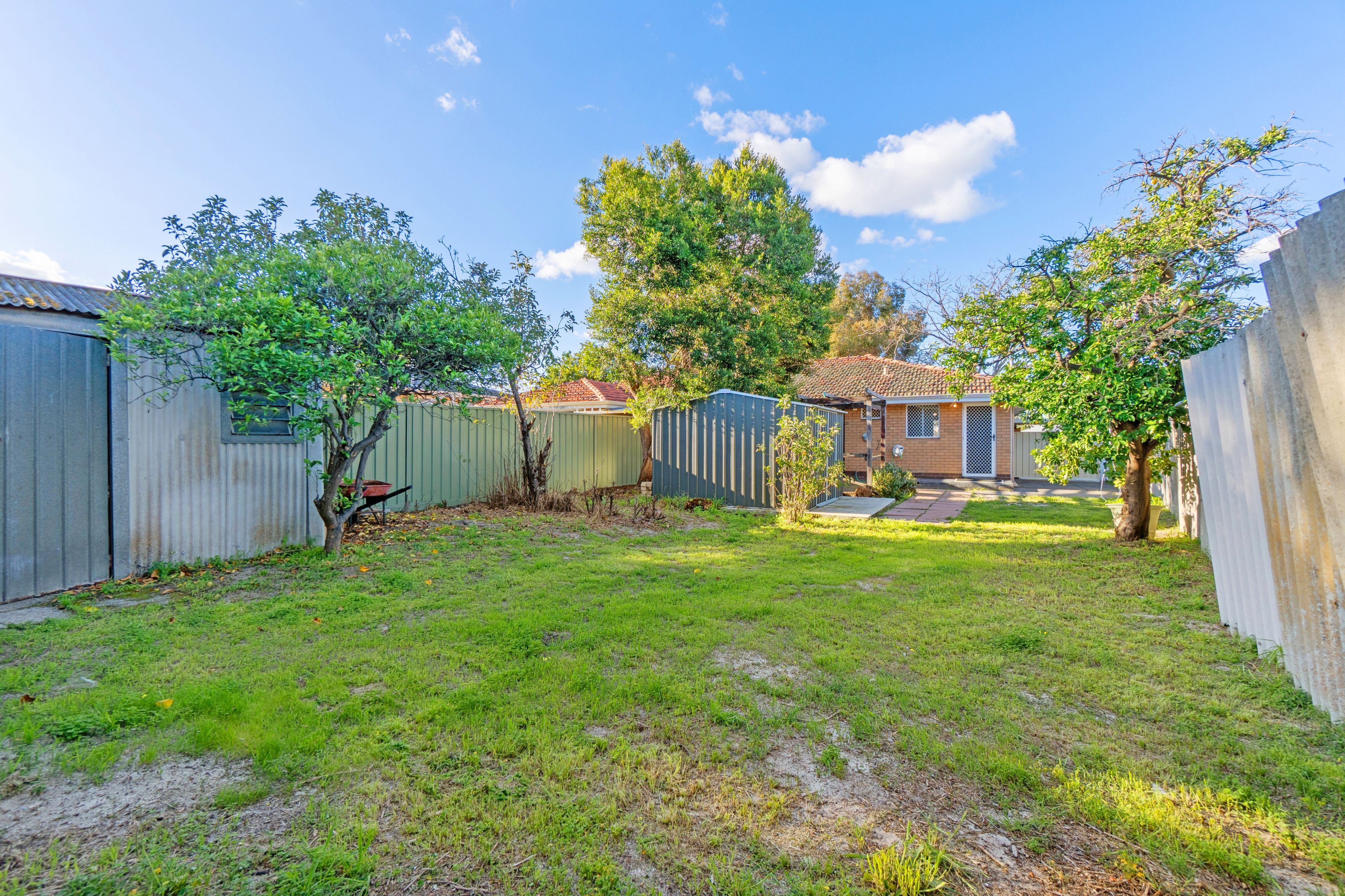 23 Mckay Street — photo 18 of 19