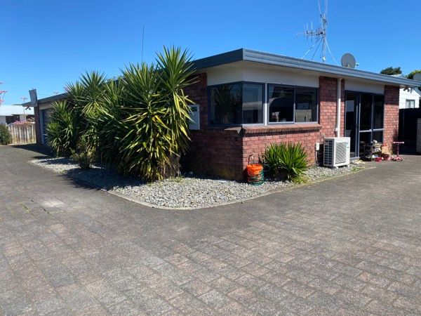 17 Crisp Drive, Papamoa, Tauranga City