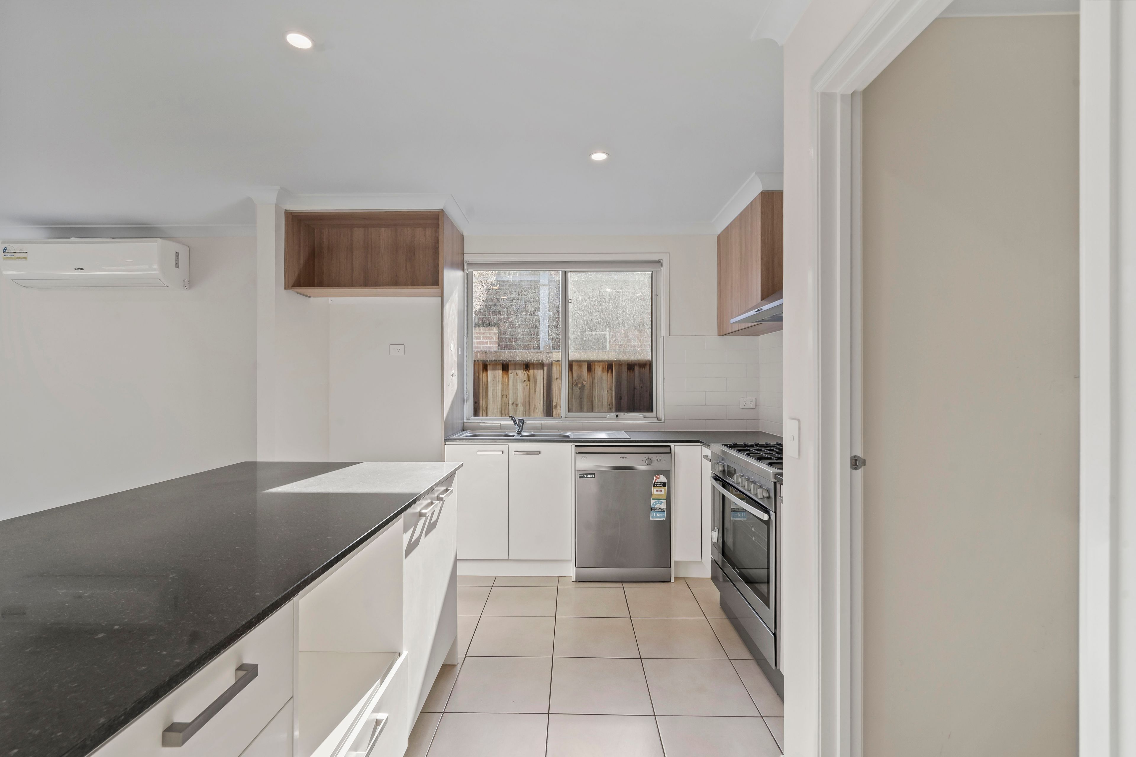 25 Thornbury Way, Williams Landing, VIC 3027