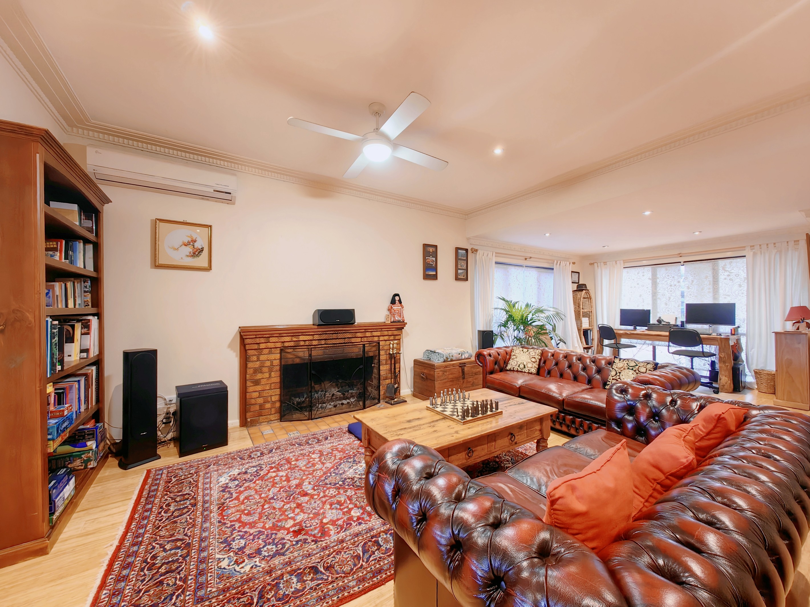 10 Hillcrest Avenue, Chadstone, VIC 3148