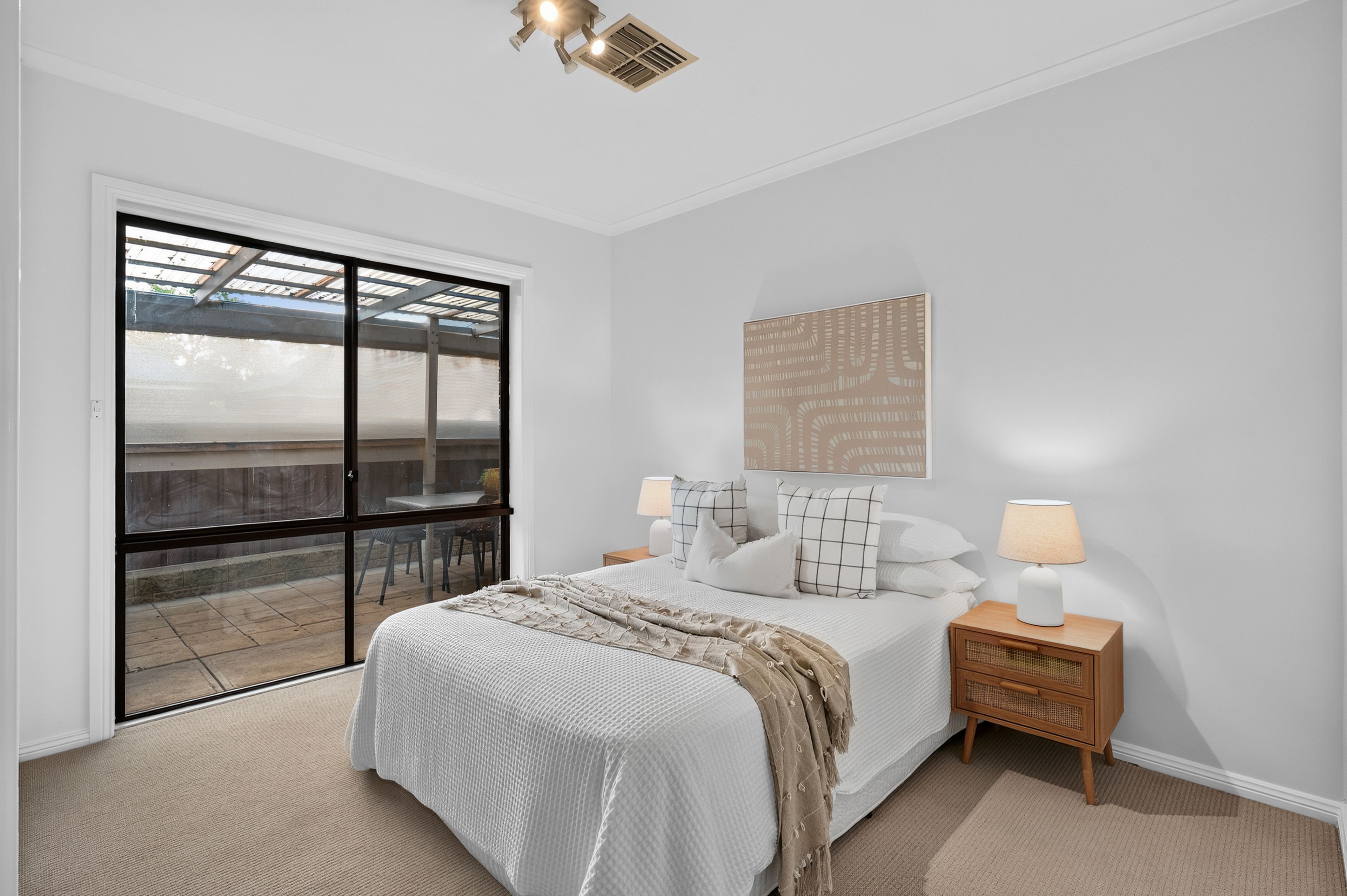 64 Cuthero Terrace — photo 8 of 15