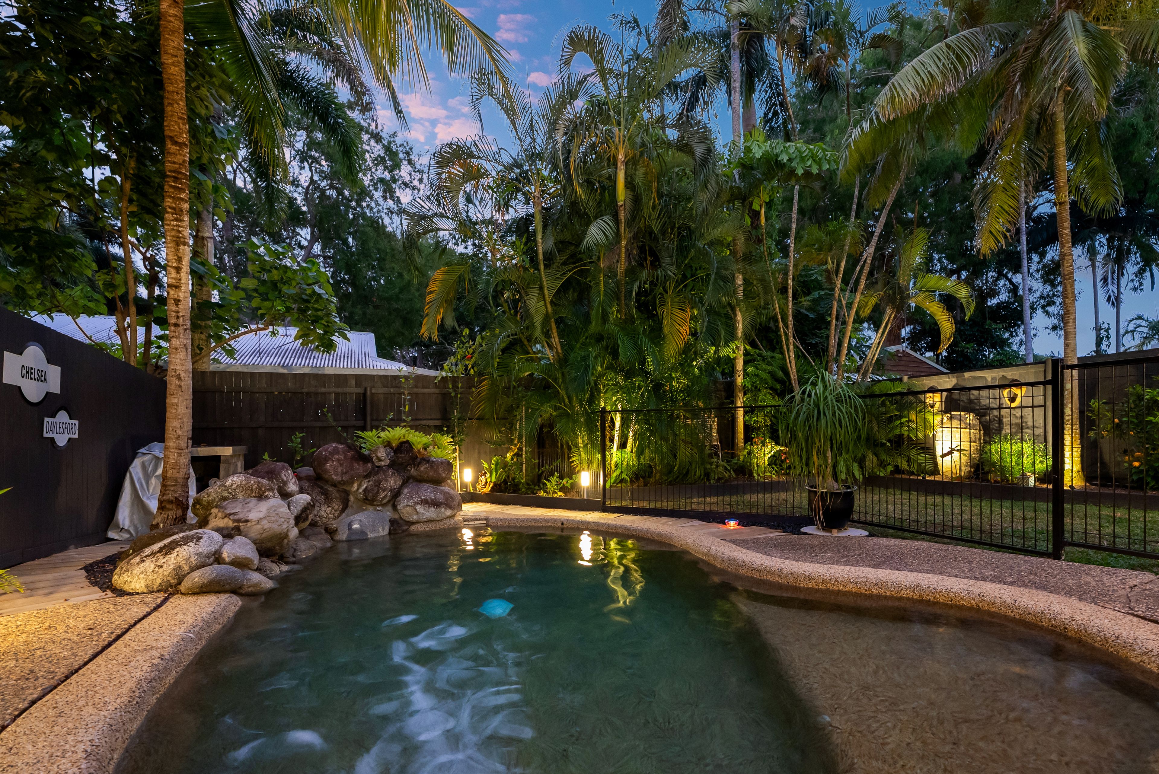 2/135 Davidson Street, Port Douglas, QLD 4877