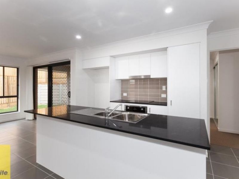 21 Cambridge Street, Pimpama, QLD 4209
