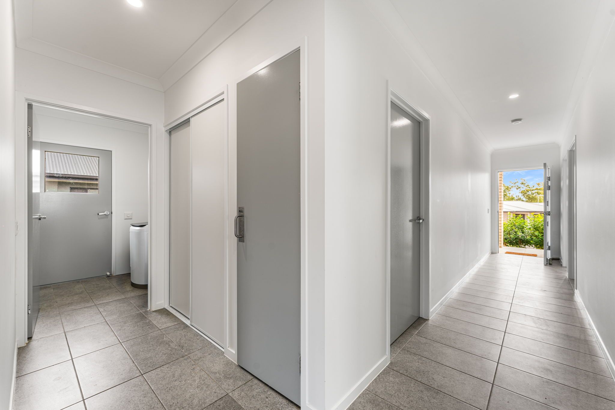 22 Alexander Place — photo 7 of 18