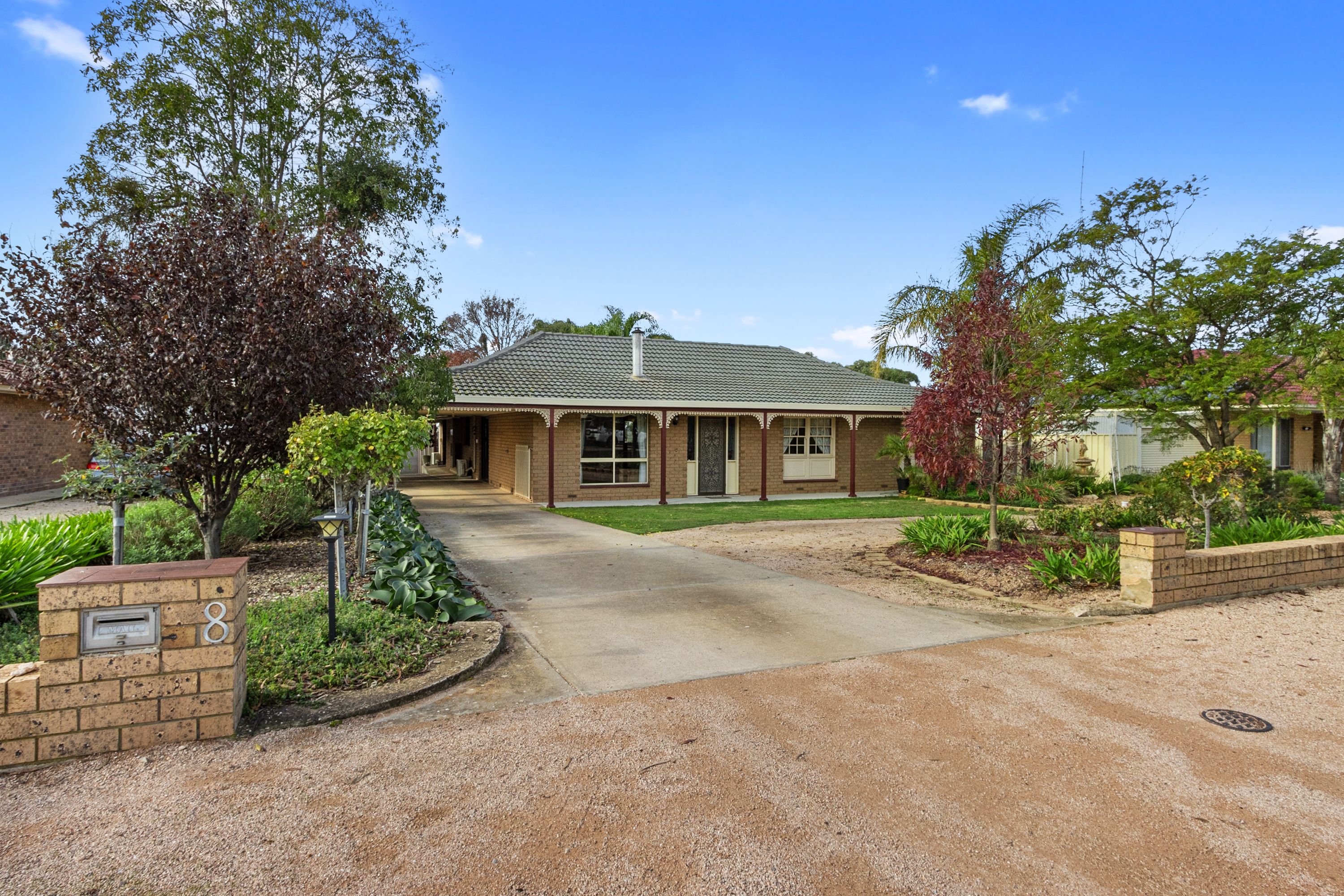 8 Cornwall Street, Kadina, SA 5554