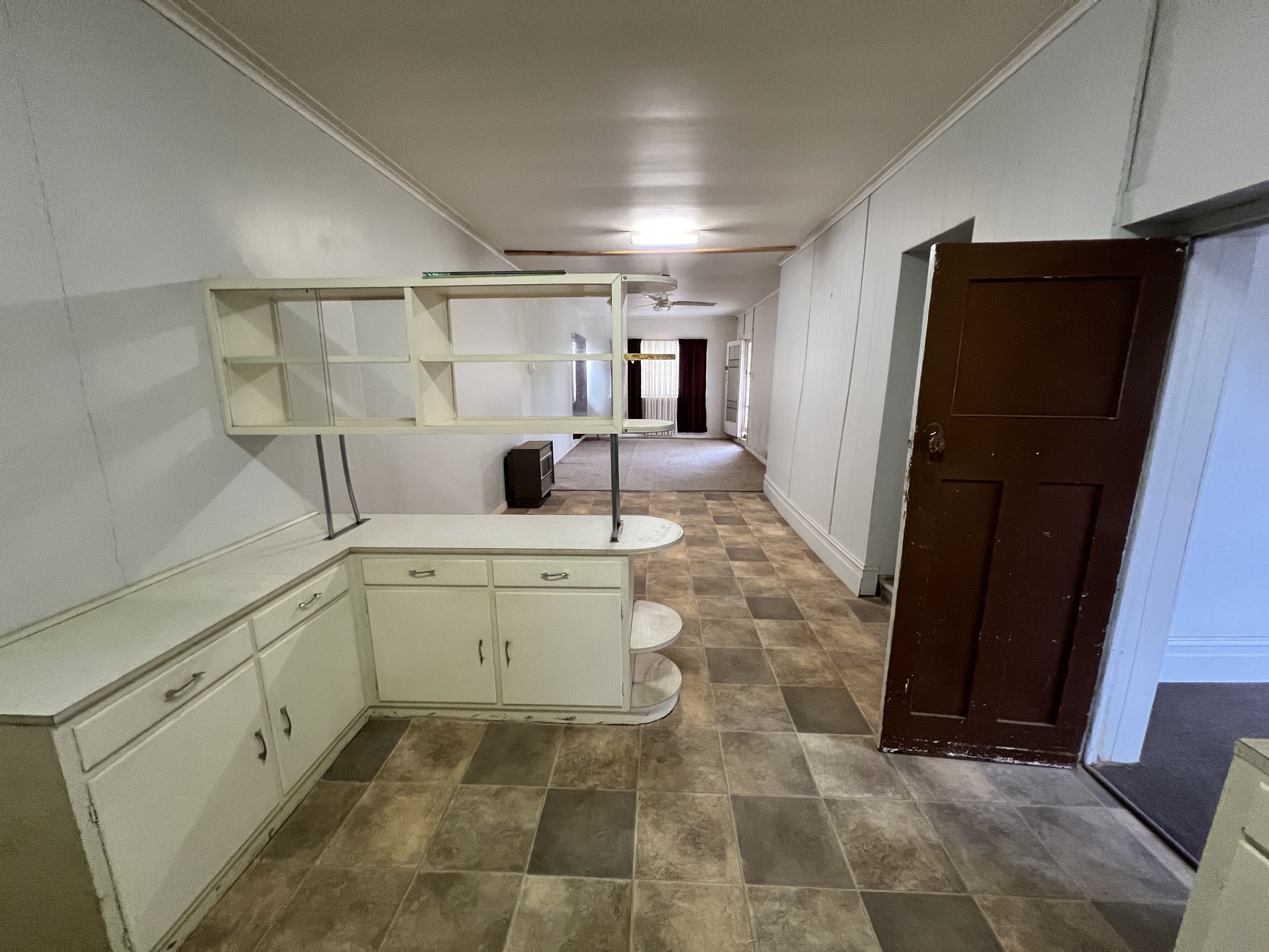 416 Lane Street — photo 4 of 18