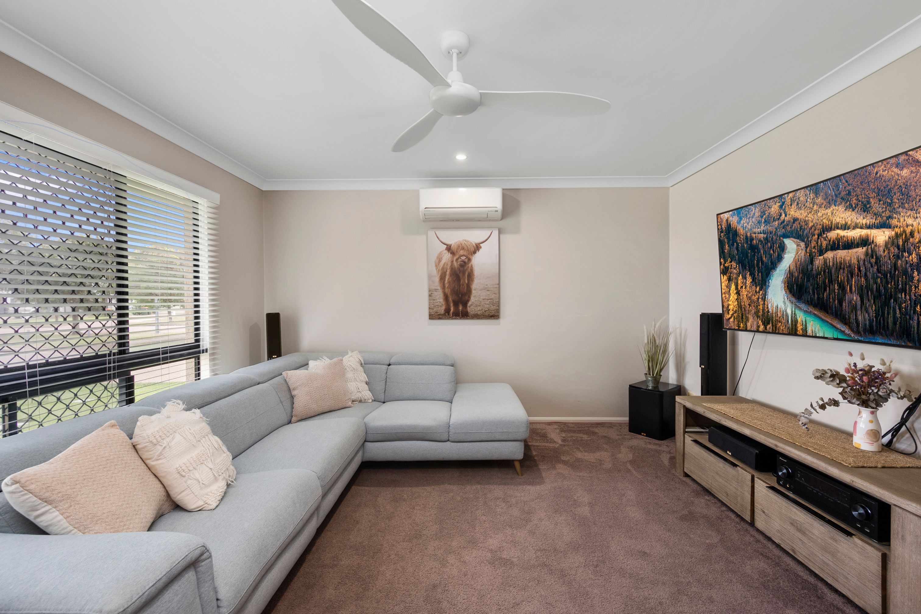 8 Carholm Court, Kirwan, QLD 4817