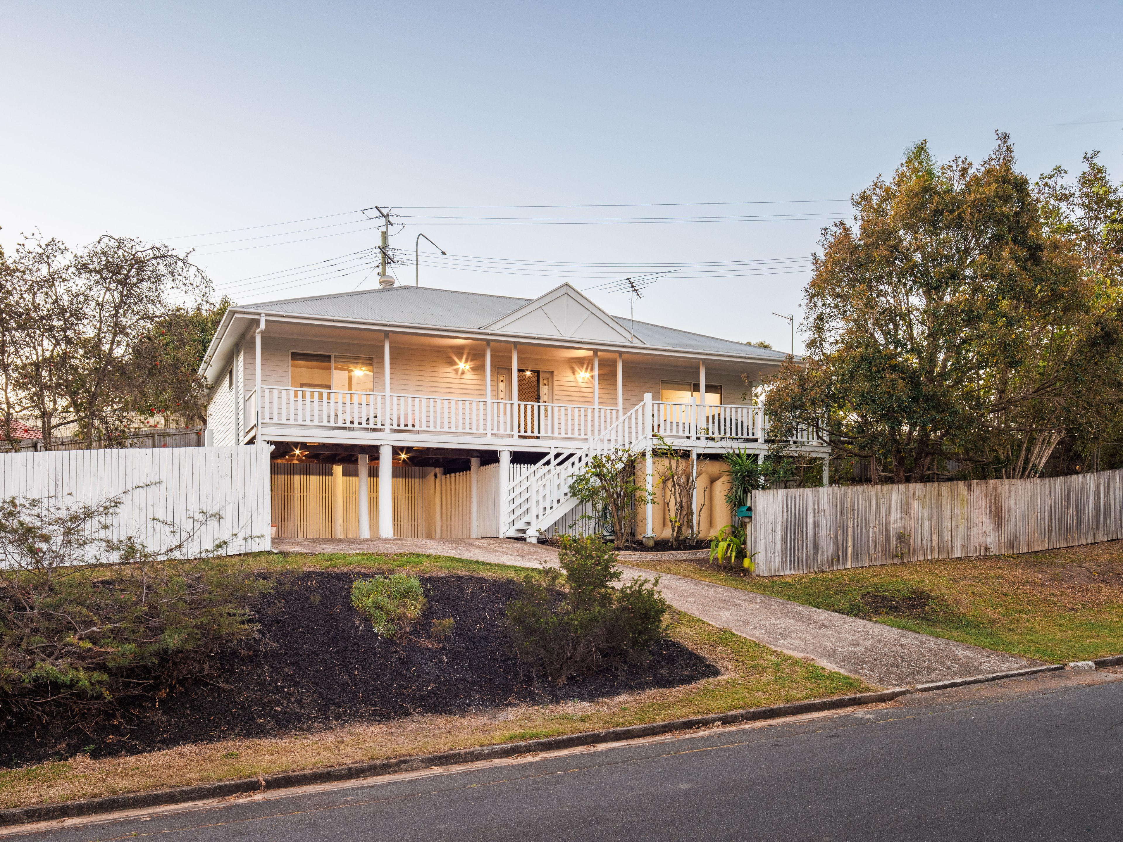 1 Kingsgate Street — photo from Ray White Sherwood