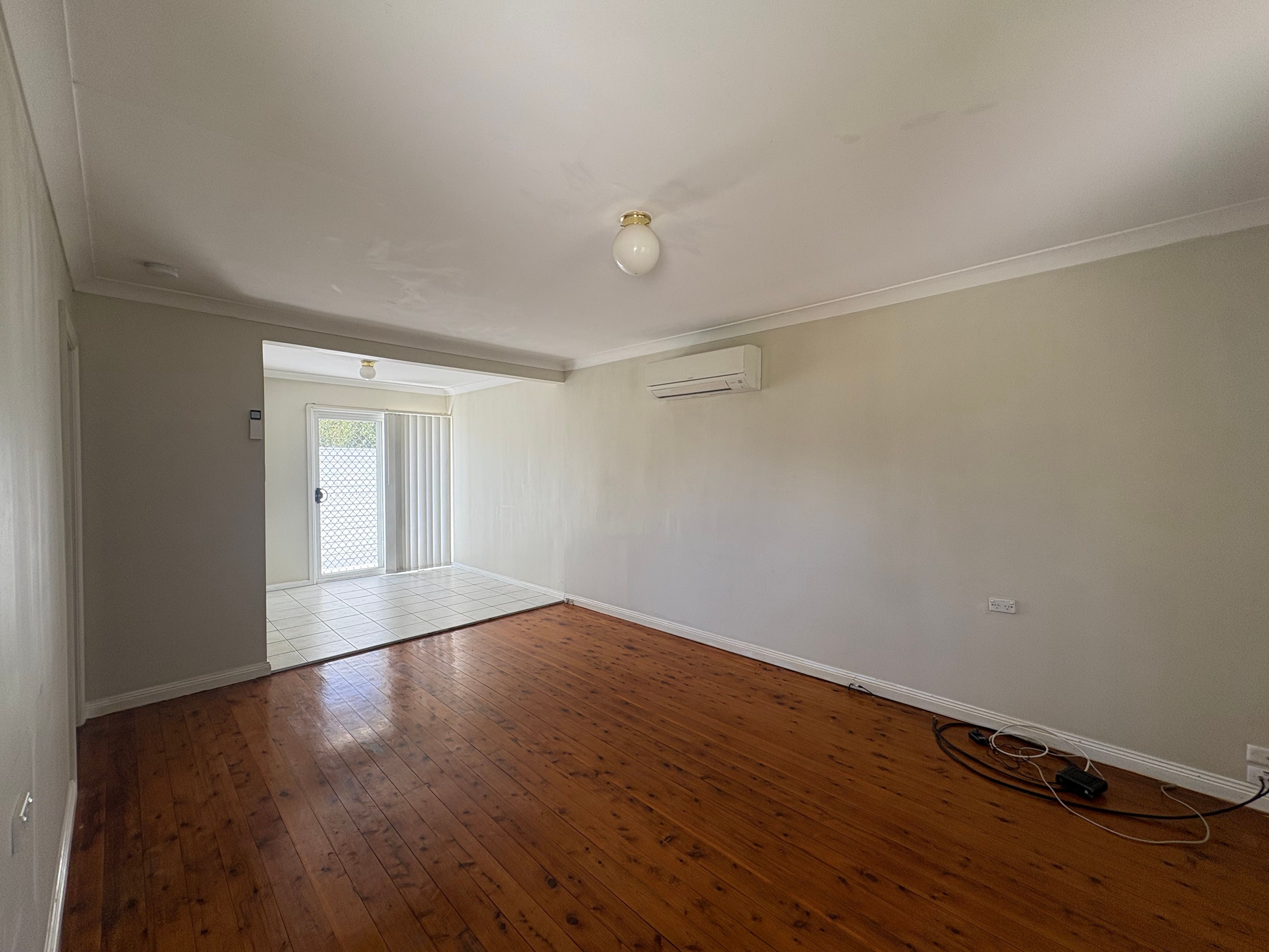 102 Maple Road — photo 5 of 7