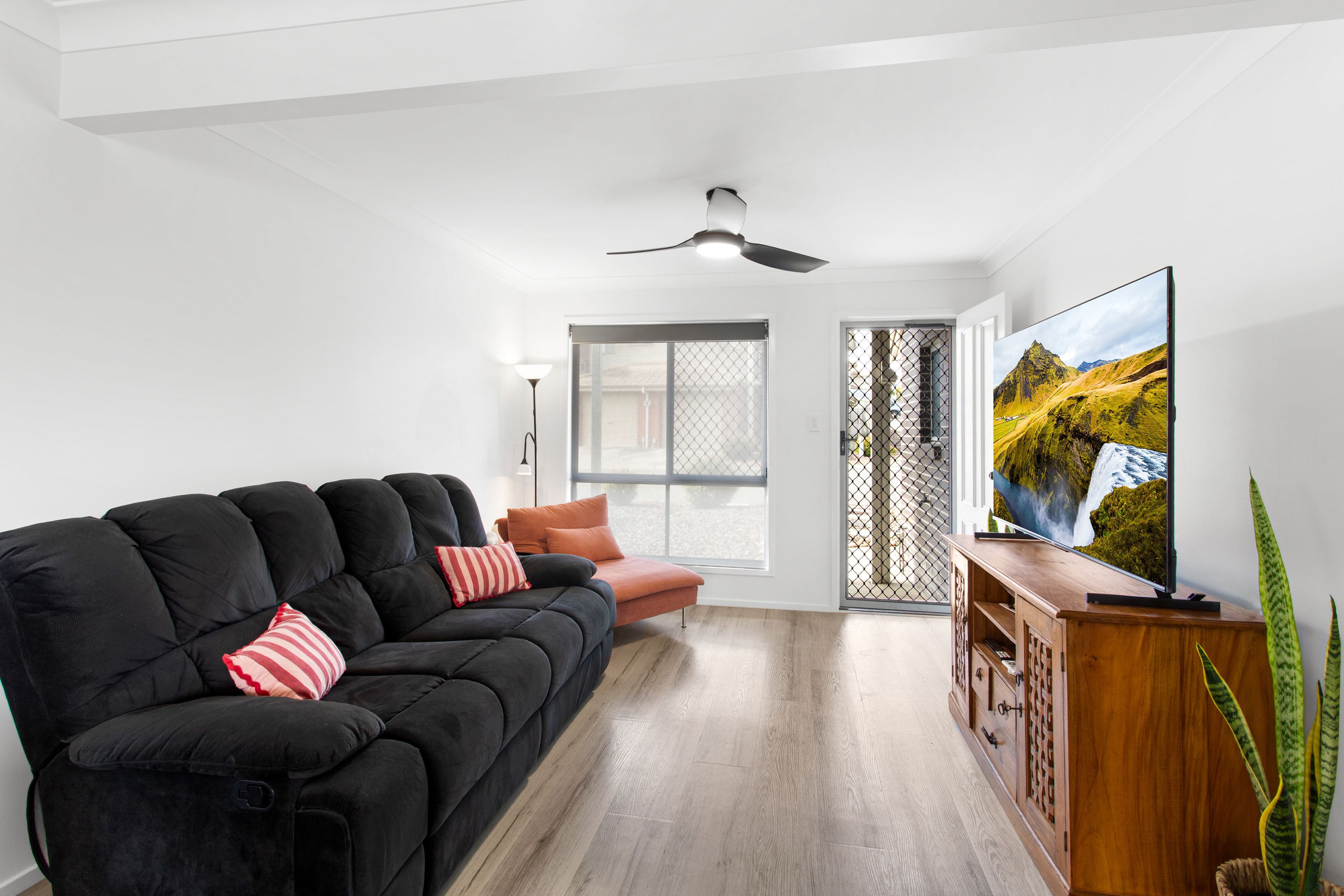 8/32 Blyth Road — photo 5 of 16