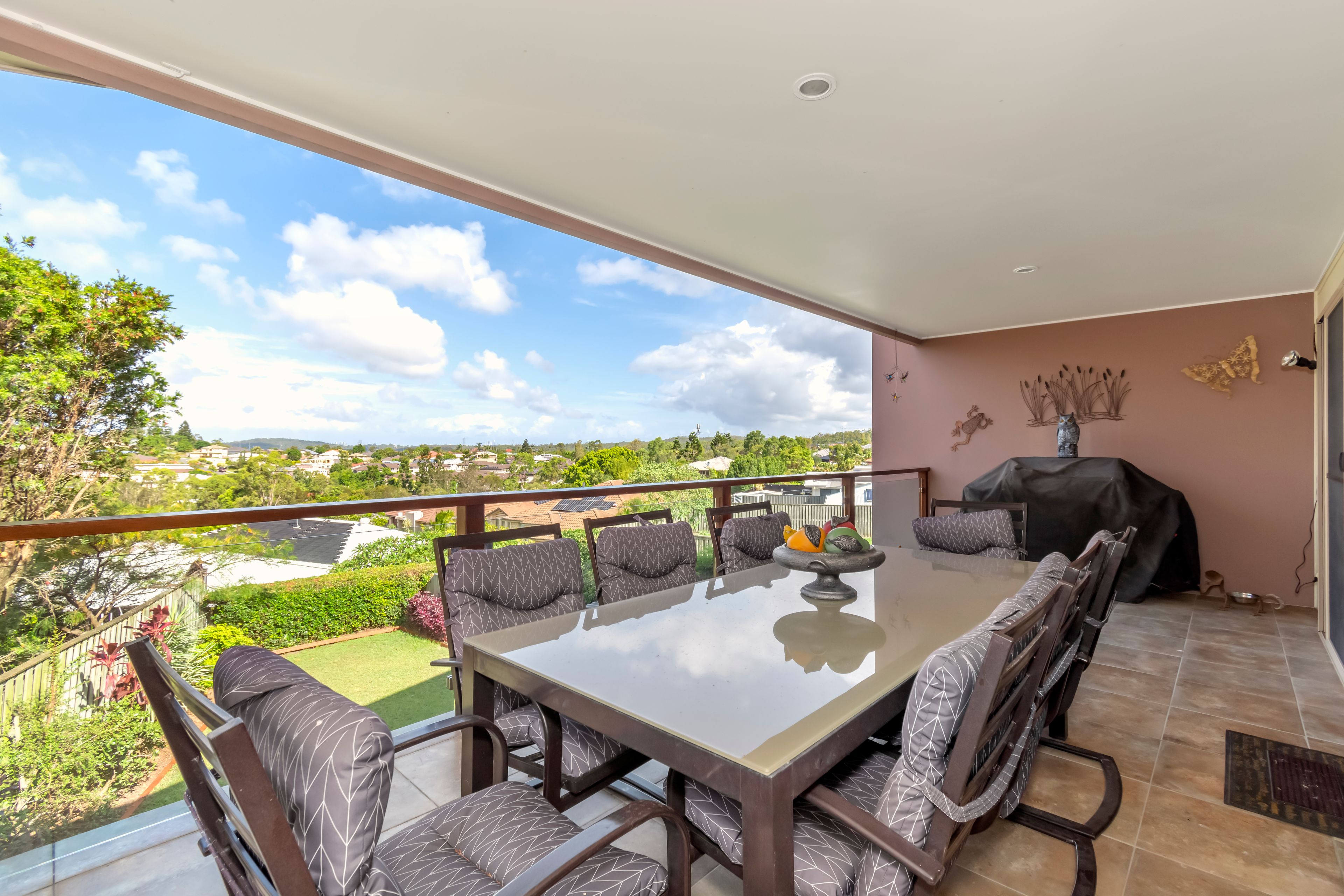 1/19 Beerwah Street, Pacific Pines, QLD 4211