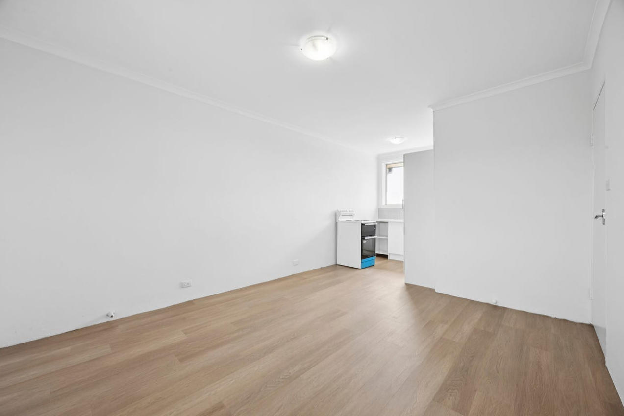 10/56 Crest Road, Queanbeyan West, NSW 2620