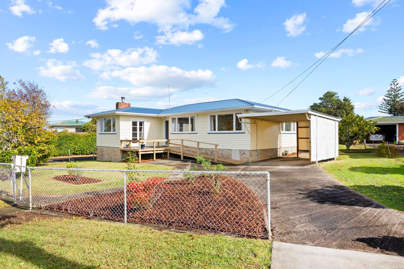 15 Chorley Avenue, Massey, Waitakere City Real Estate Ray White New