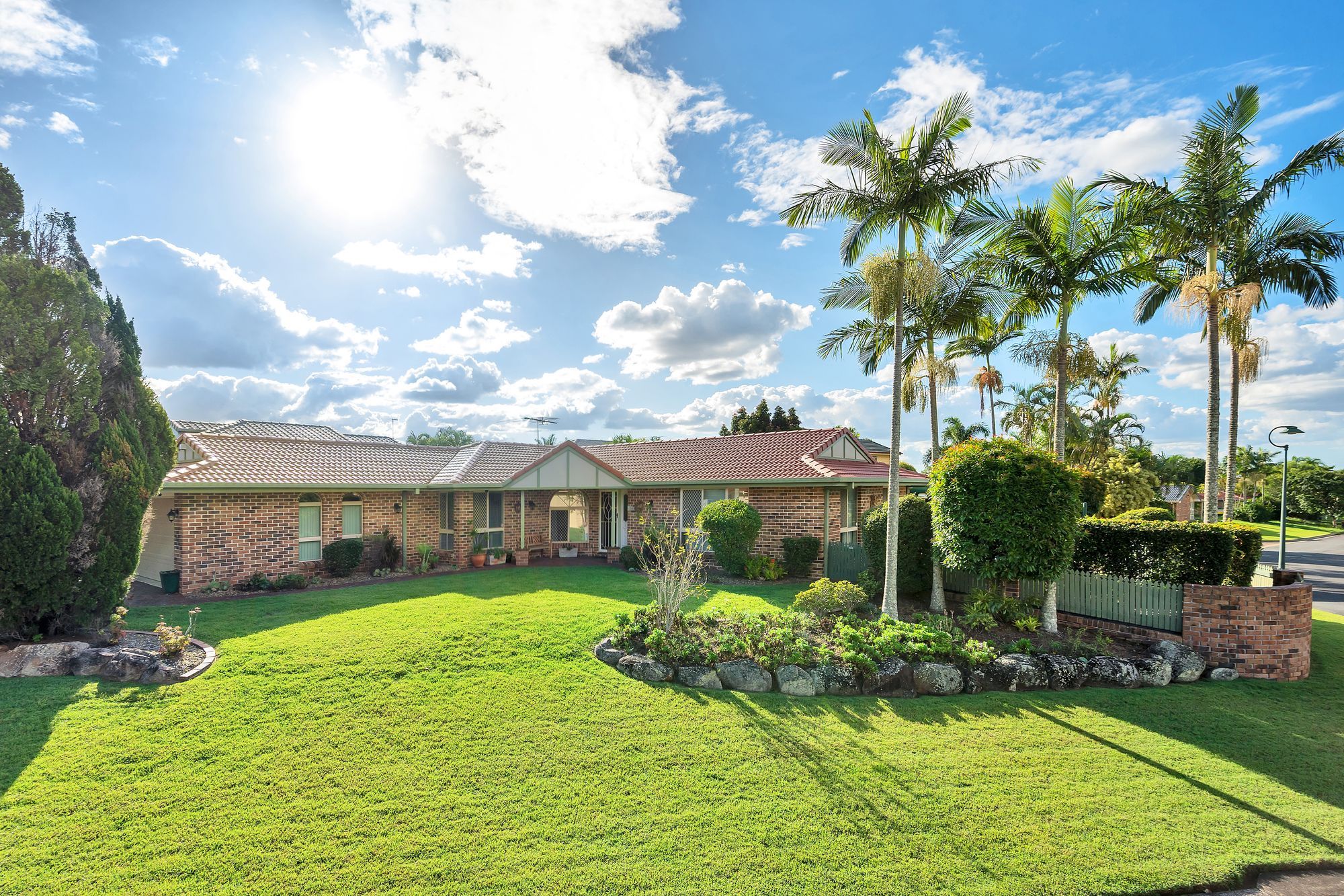 1 Bethany Place, Parkinson, QLD 4115