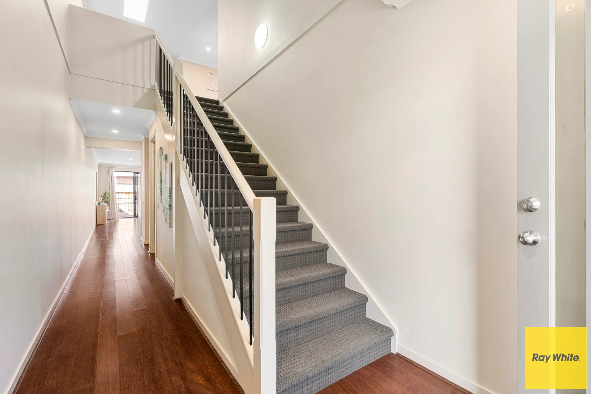 8 Crombie Lane, Point Cook, VIC 3030