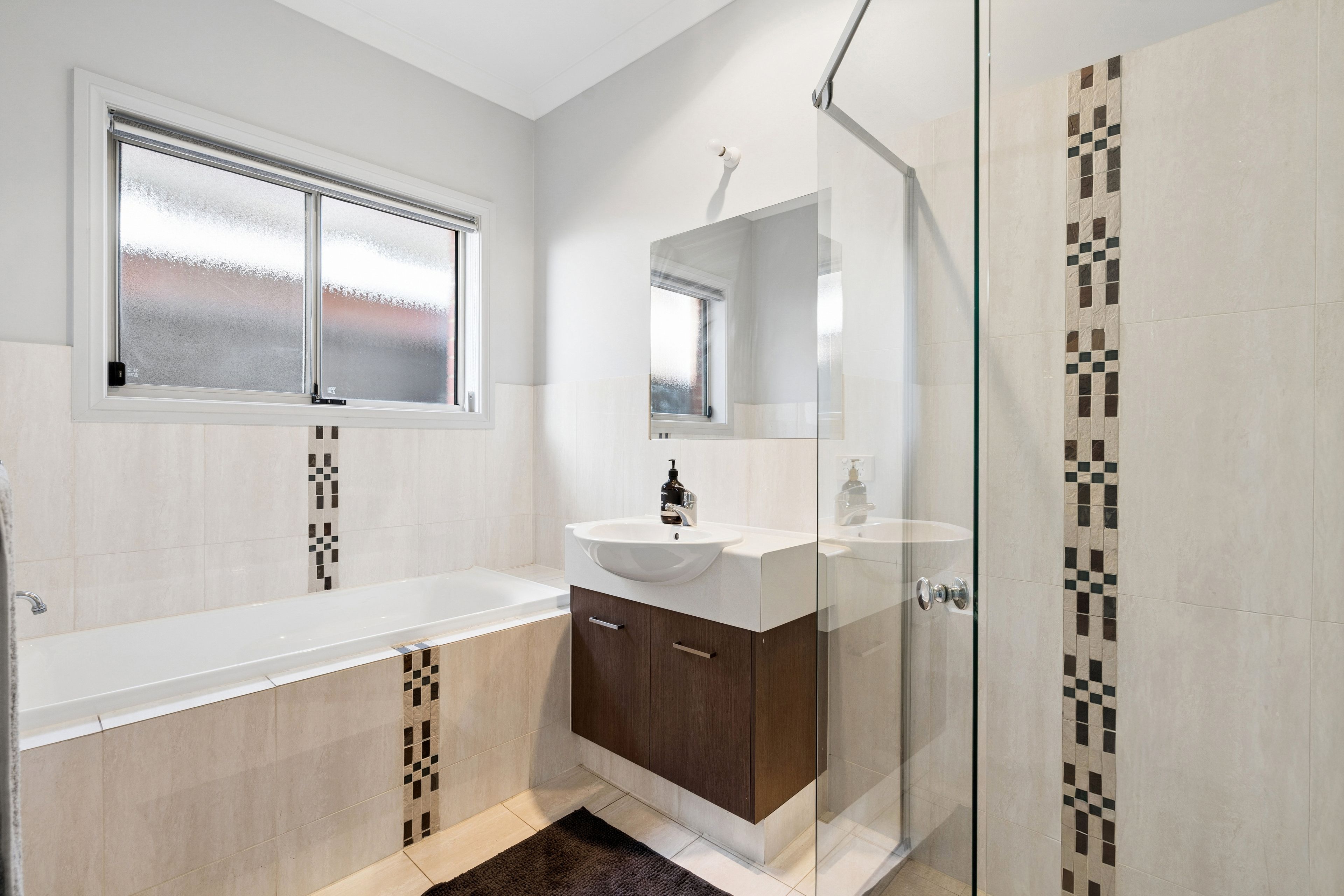 121 Gordon Street — photo 12 of 19